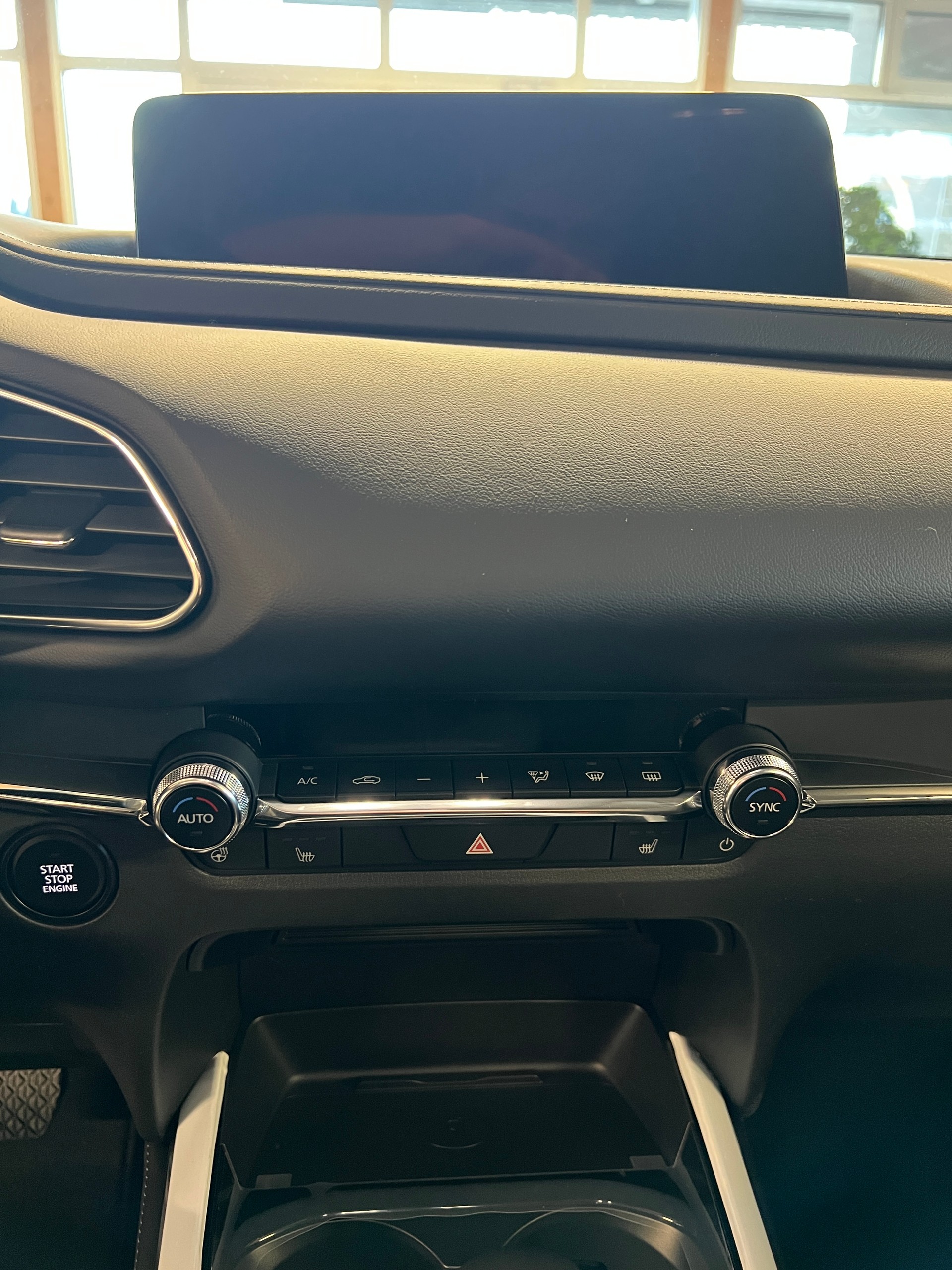 MAZDA CX-30 SKYACTIV-X 186 M Hybrid Centre Line FWD AT-image-12