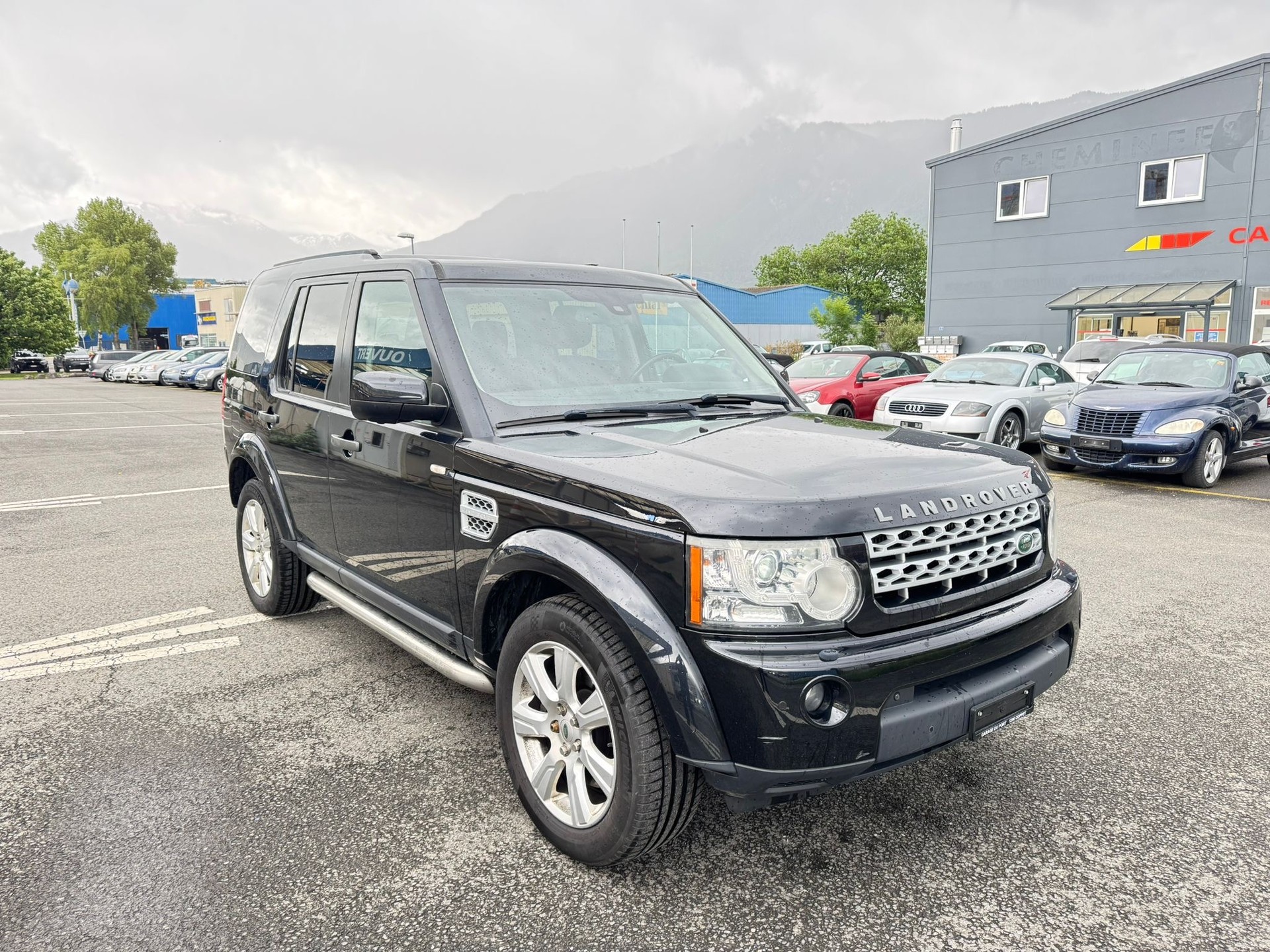 LAND ROVER DISCOVERY-image-0