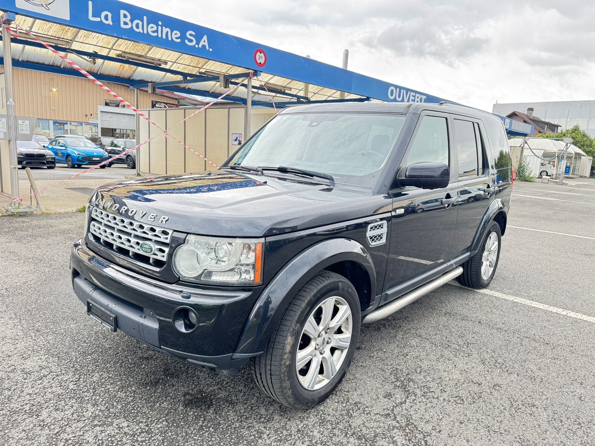 LAND ROVER DISCOVERY-image-1