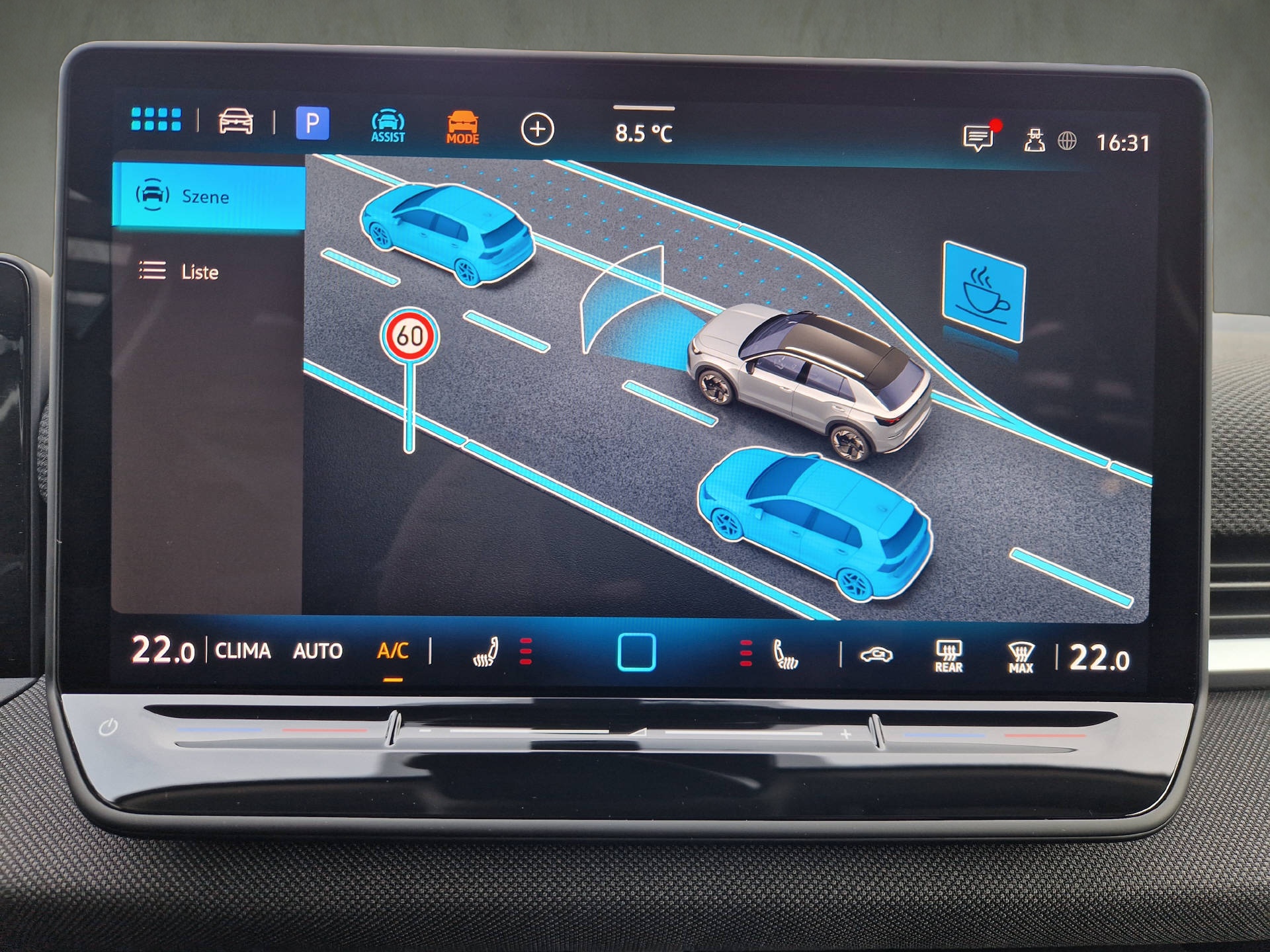 VW T-Roc 1.5 eTSI Life DSG-image-12