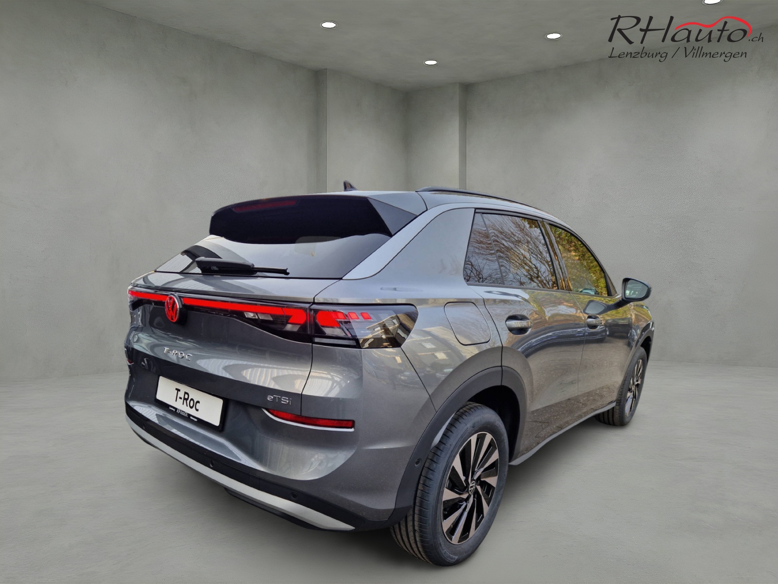 VW T-Roc 1.5 eTSI Life DSG-image-3