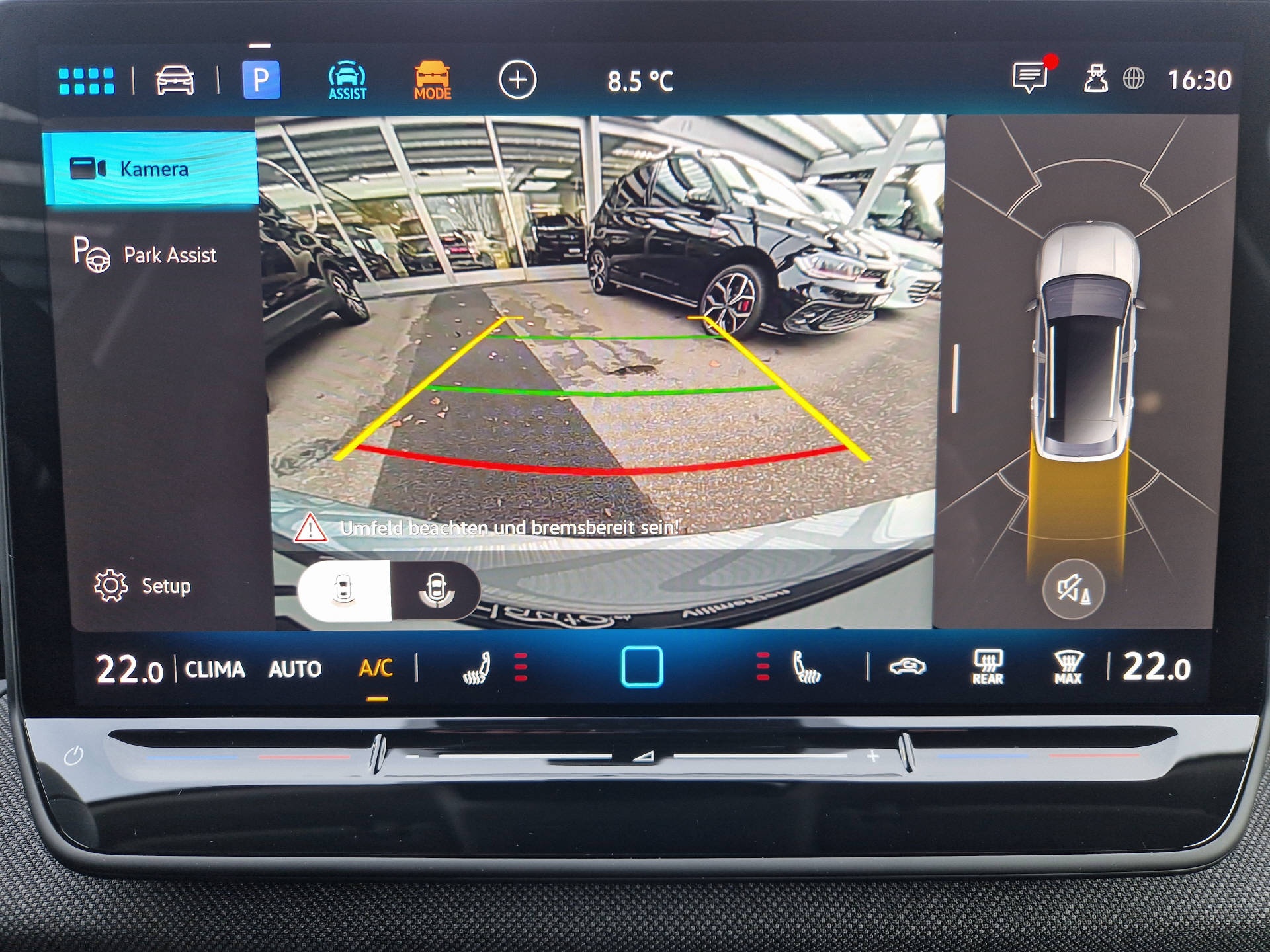 VW T-Roc 1.5 eTSI Life DSG-image-11