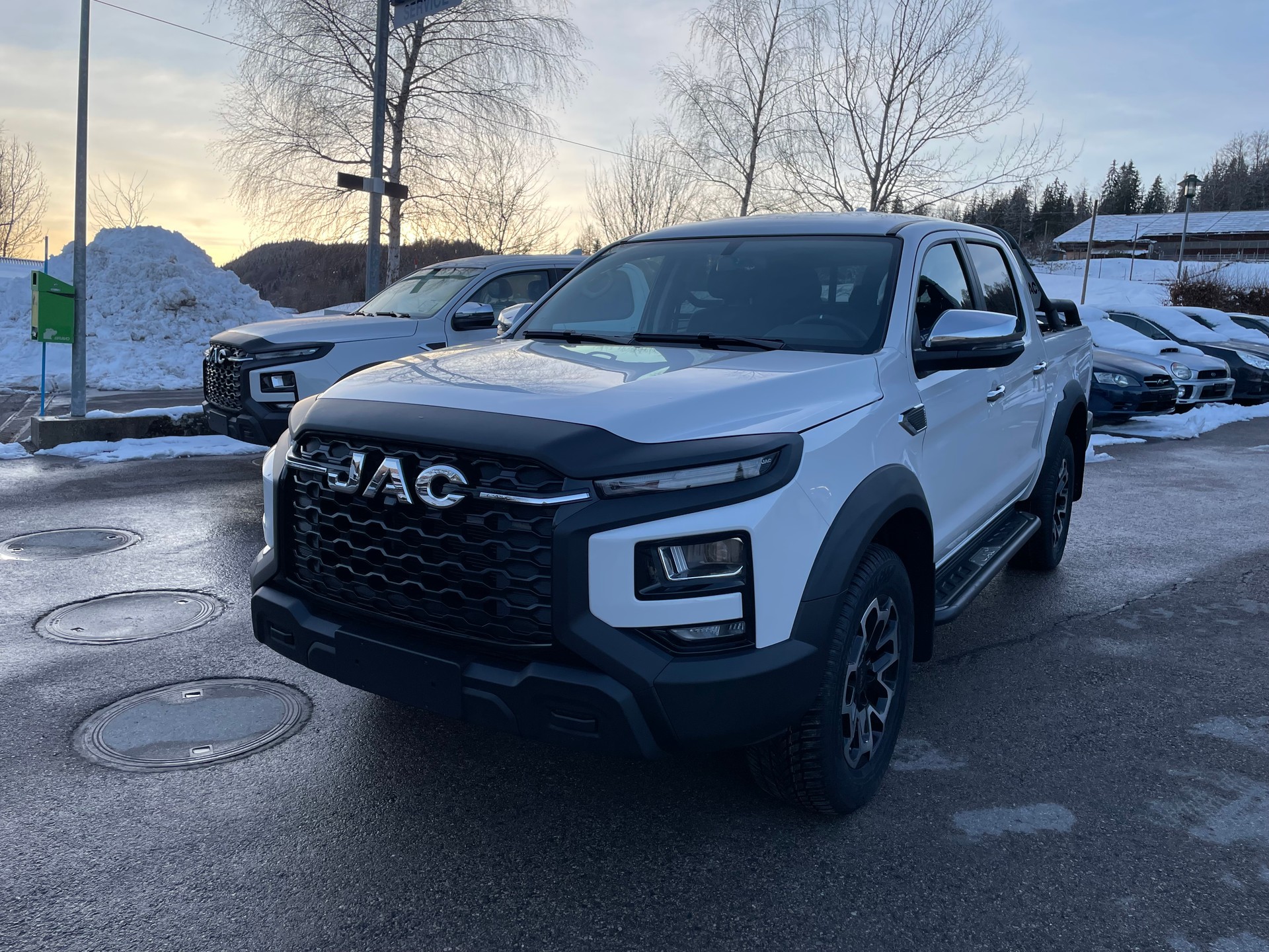 JAC T9EV 88kWh Advance 4x4-image-10