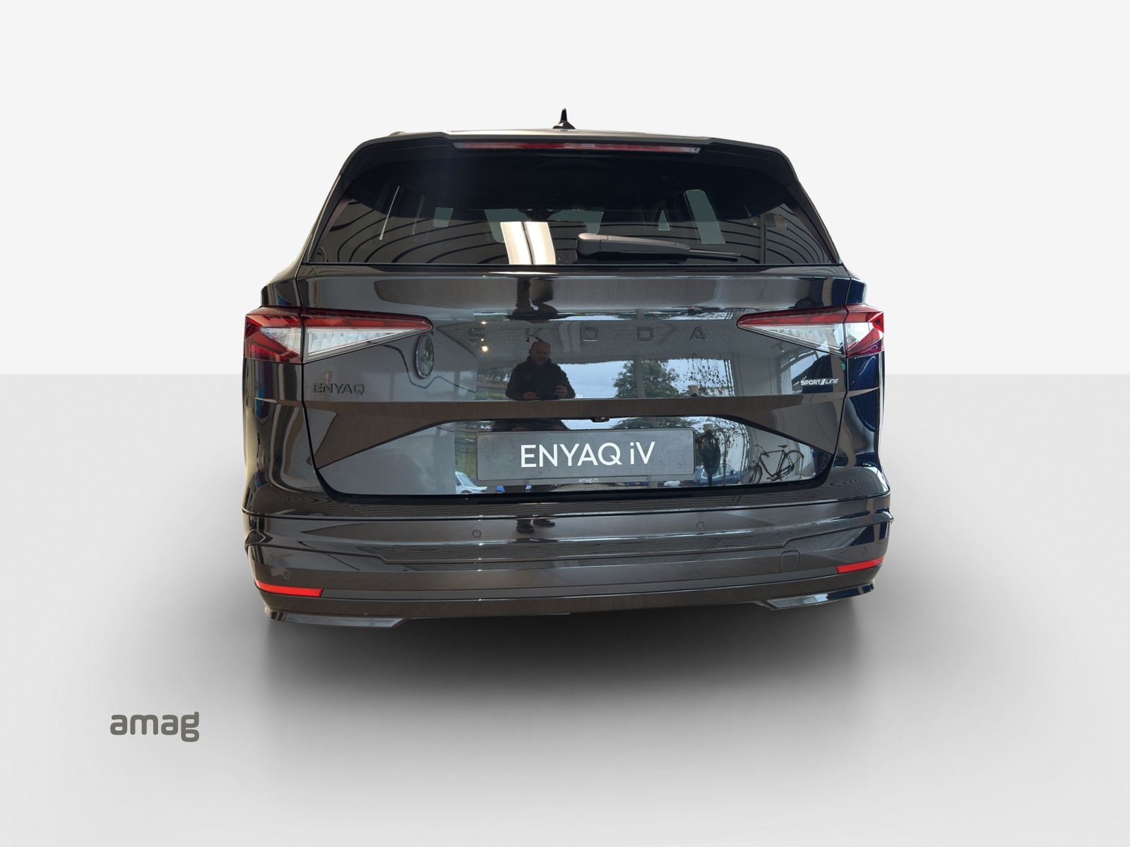 SKODA Enyaq 85x Sportline 4x4-image-4