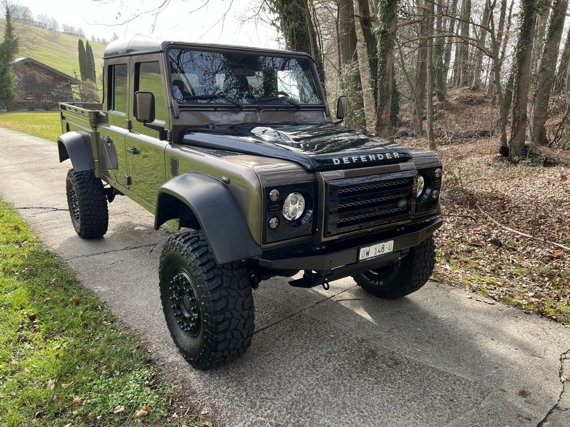 LAND ROVER Defender 130 2.4 Td4 DCPU Avus Portalachsen