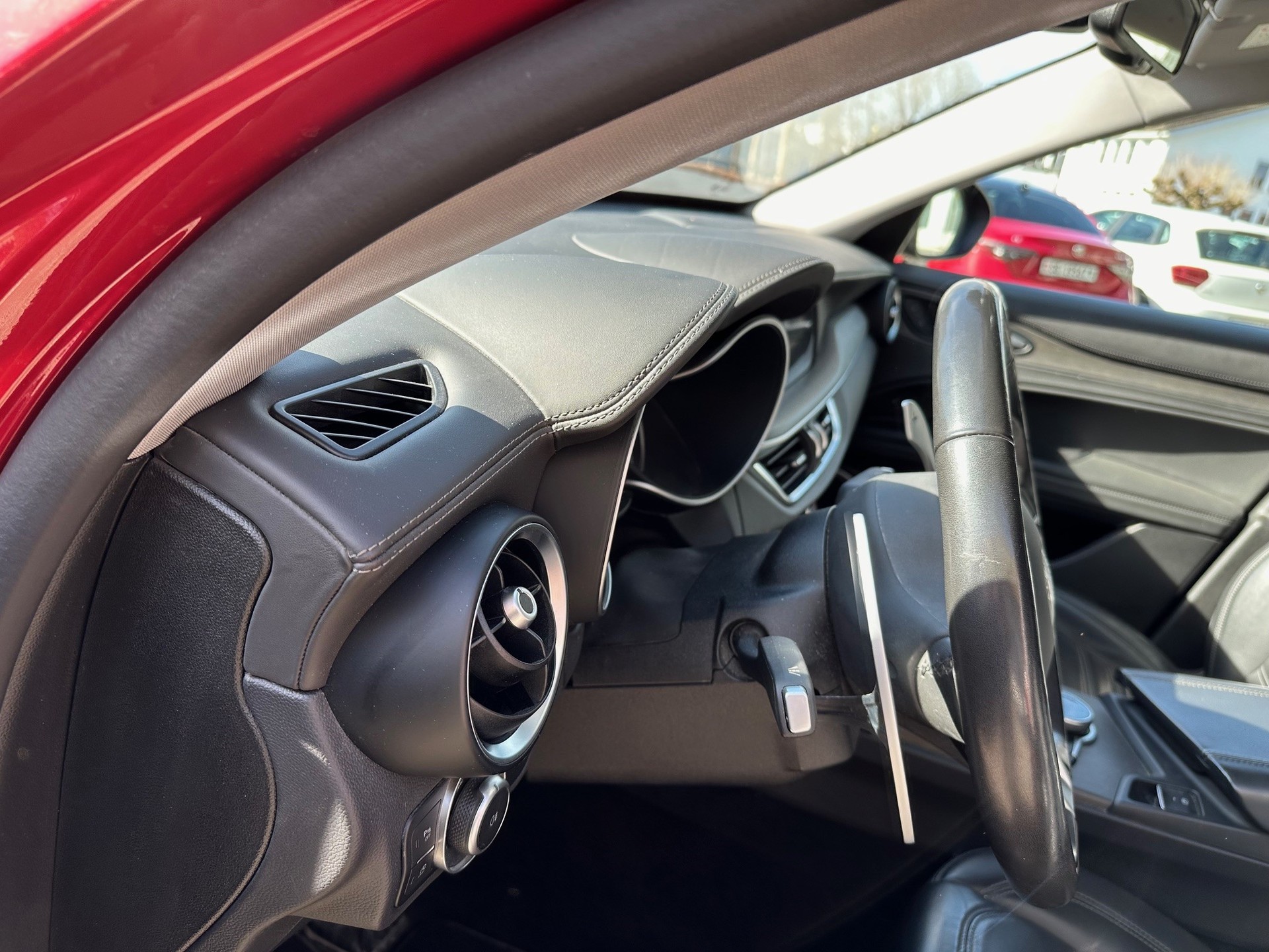 ALFA ROMEO Stelvio 2.0 Executive Q4 Automatic-showroom-element-2