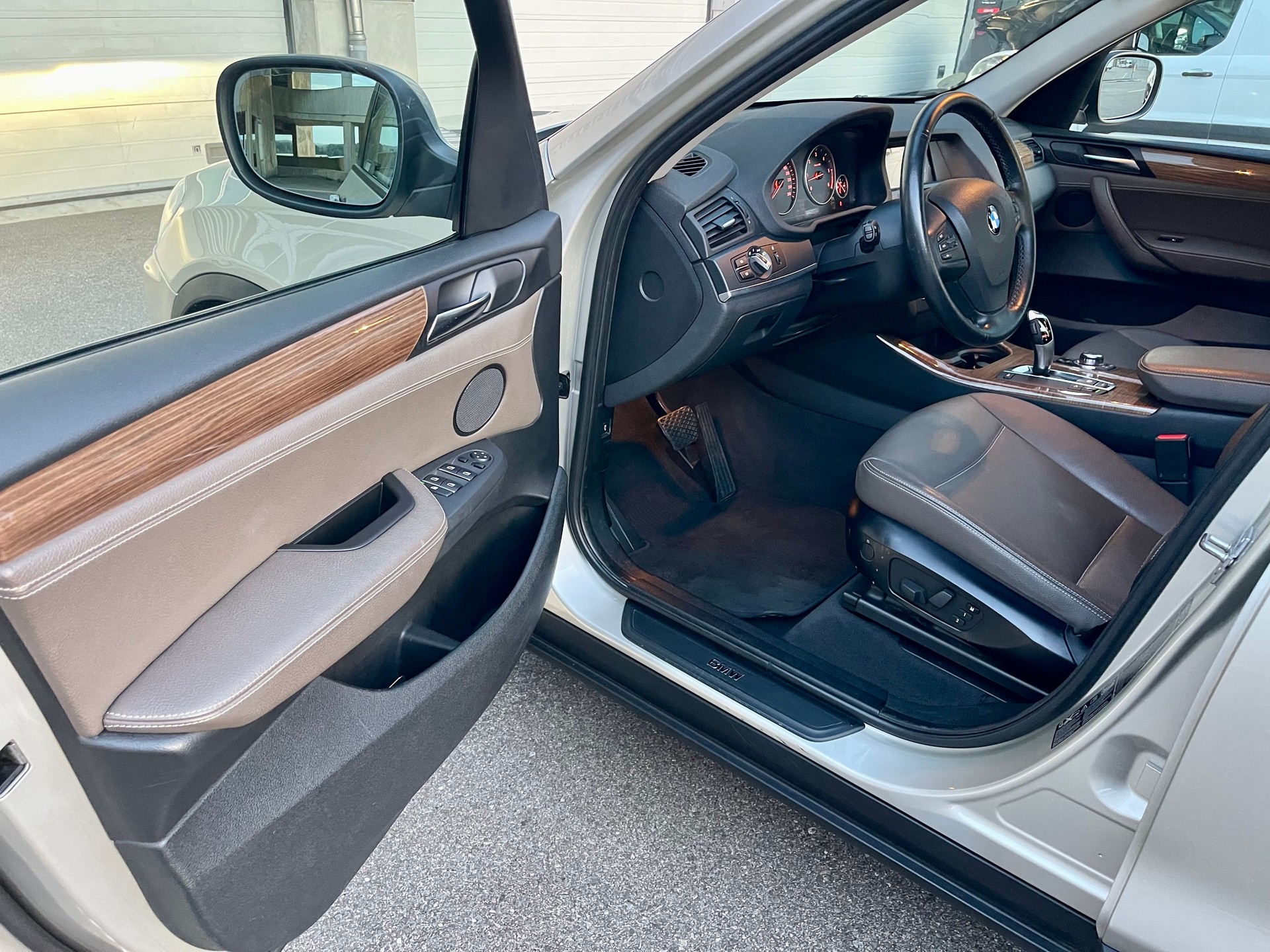 BMW X3 xDrive 30d Steptronic-image-10