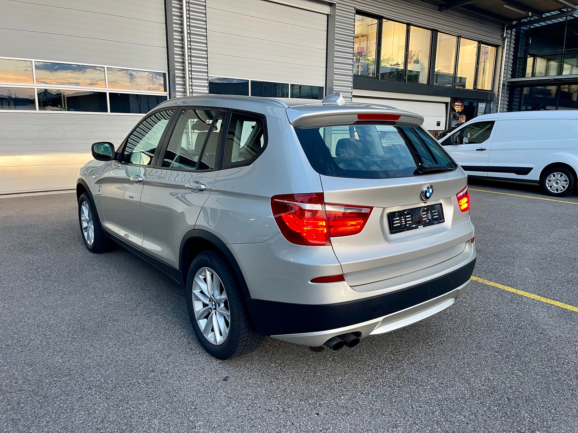 BMW X3 xDrive 30d Steptronic-image-5