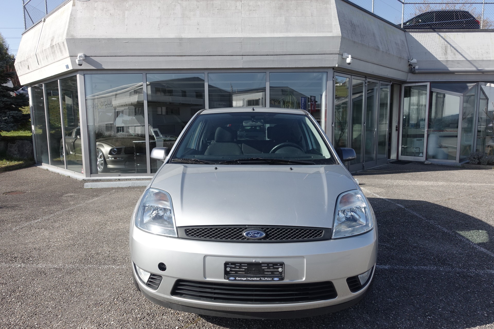 FORD Fiesta 1.4 16V Trend-image-6