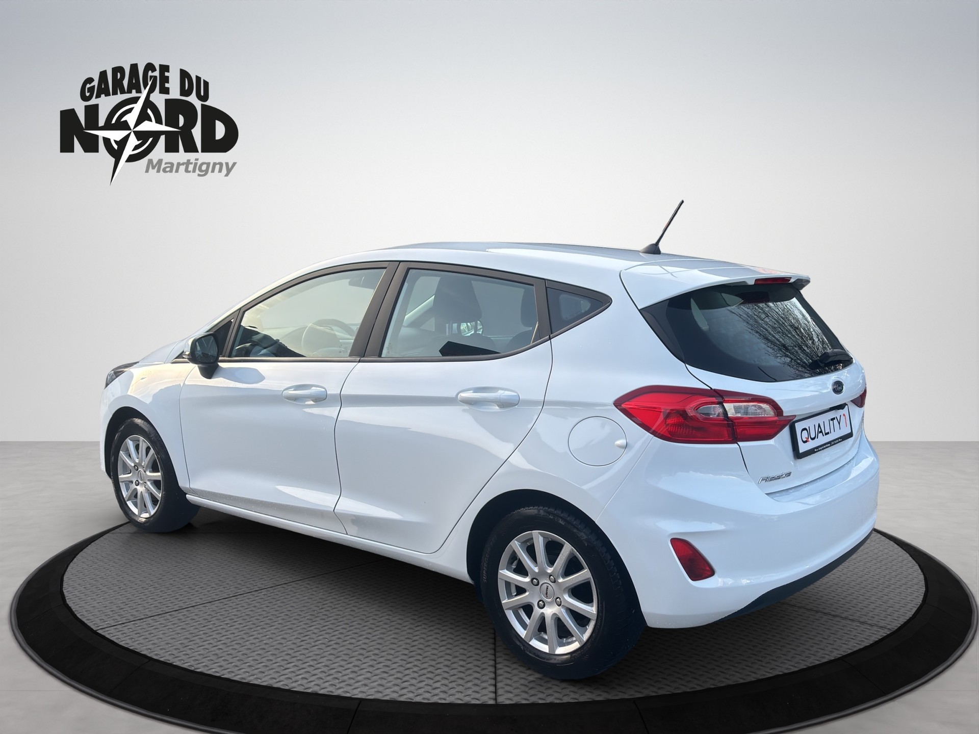 FORD Fiesta 1.0 SCTi Cool & Connect-image-3