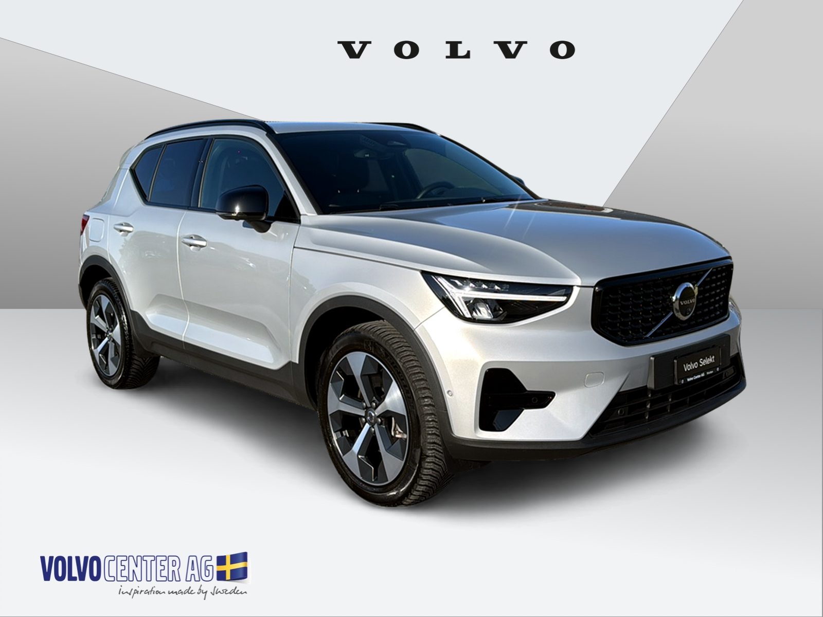 VOLVO XC40 2.0 B3 MH Plus Dark-image-5