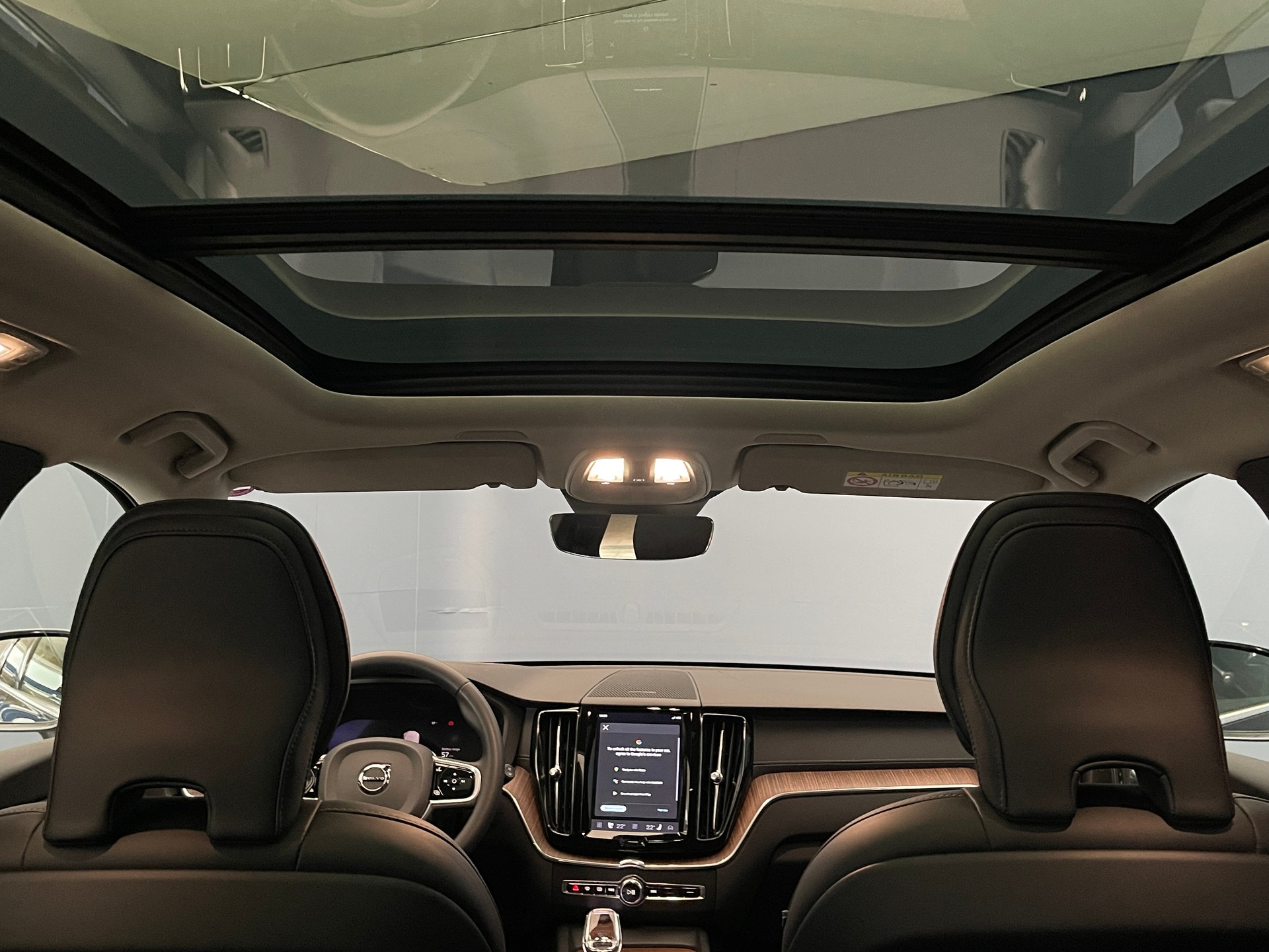 VOLVO XC60 2.0 T8 TE Ultimate Bright eAWD-image-11
