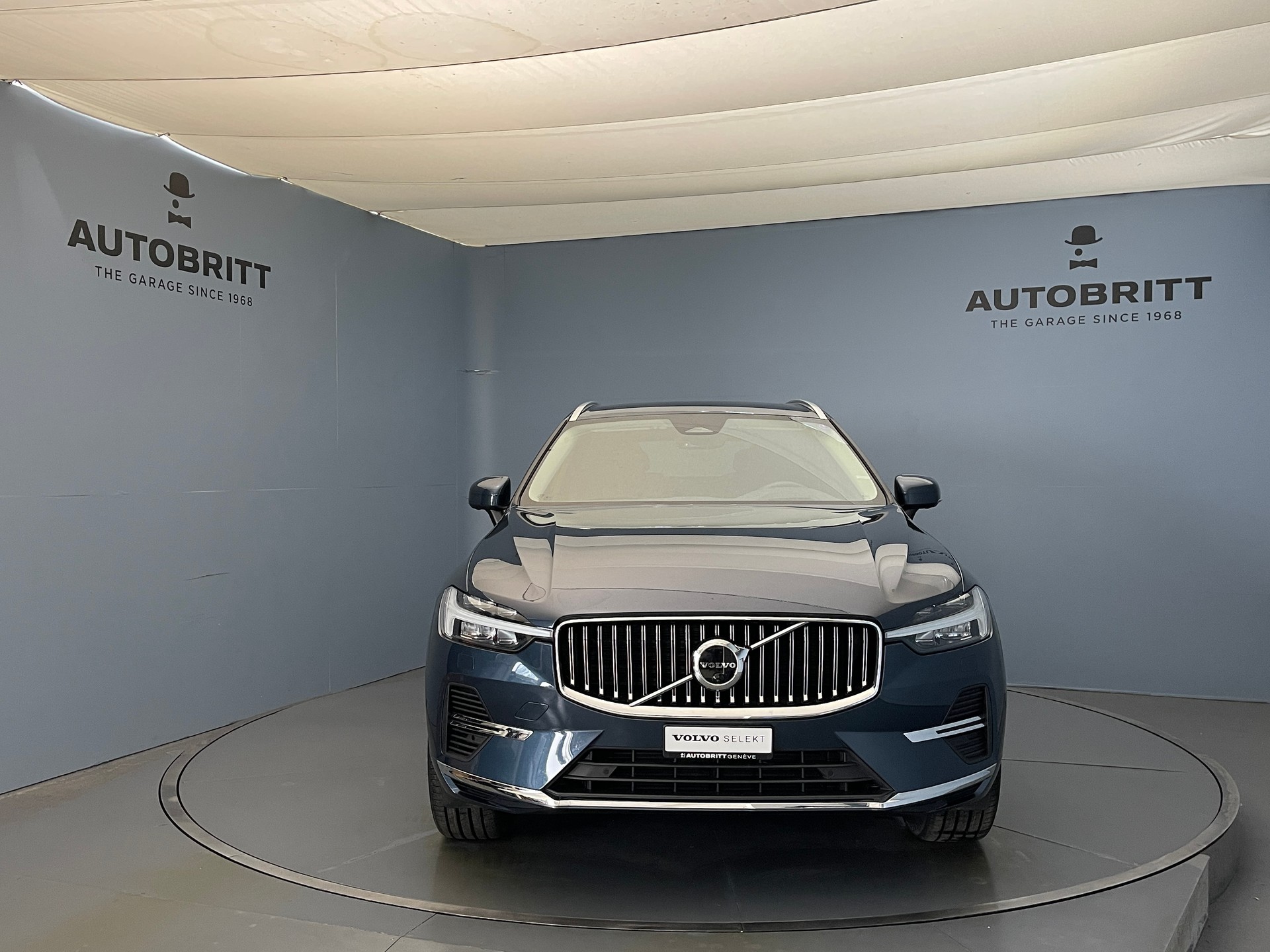 VOLVO XC60 2.0 T8 TE Ultimate Bright eAWD-image-1