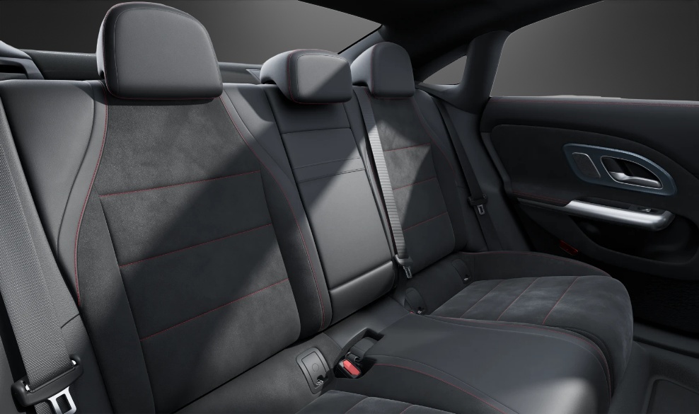 MERCEDES-BENZ CLA 200 8G-DCT 4Matic-image-9