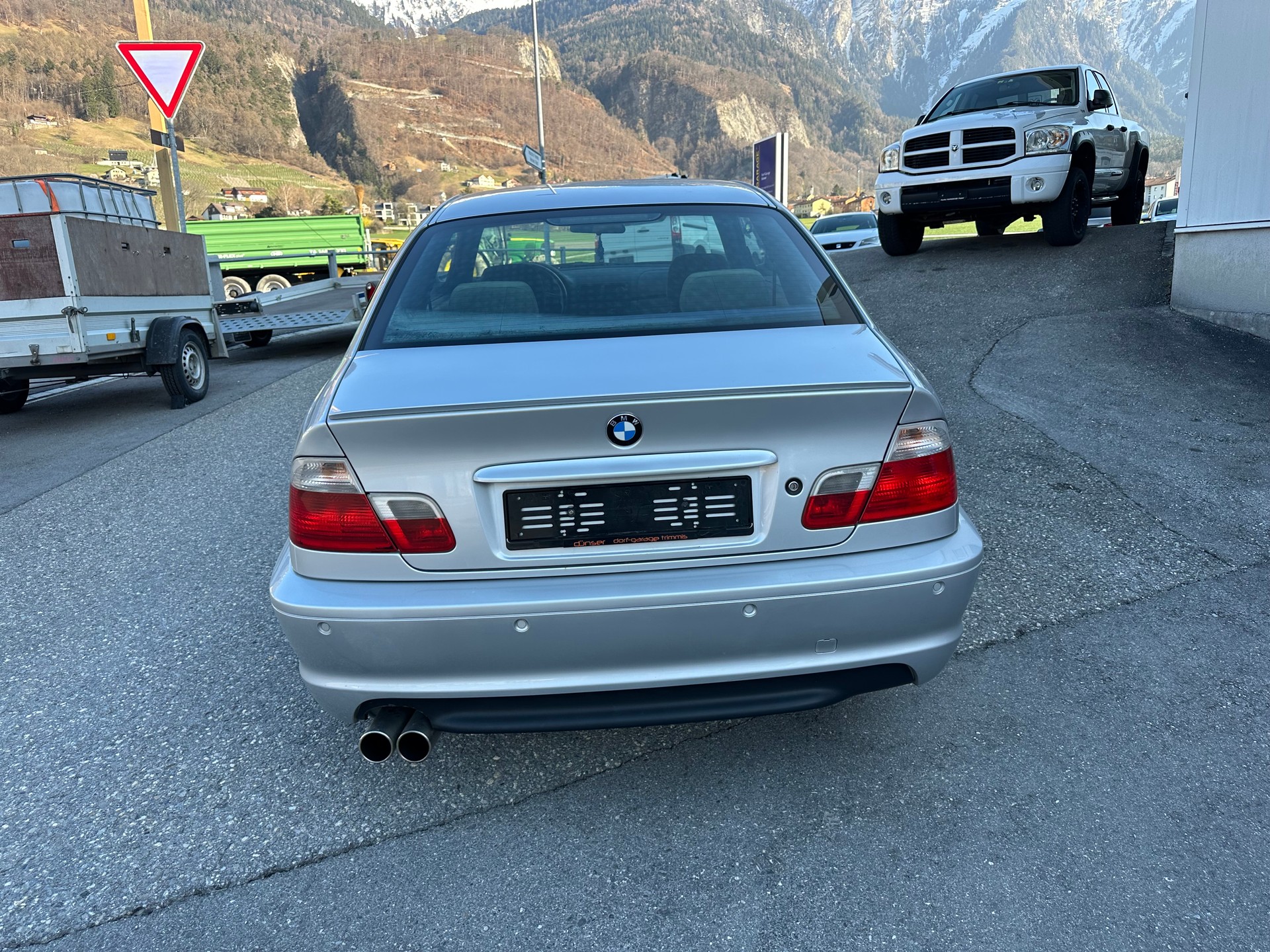 BMW 318Ci Coupé-image-6