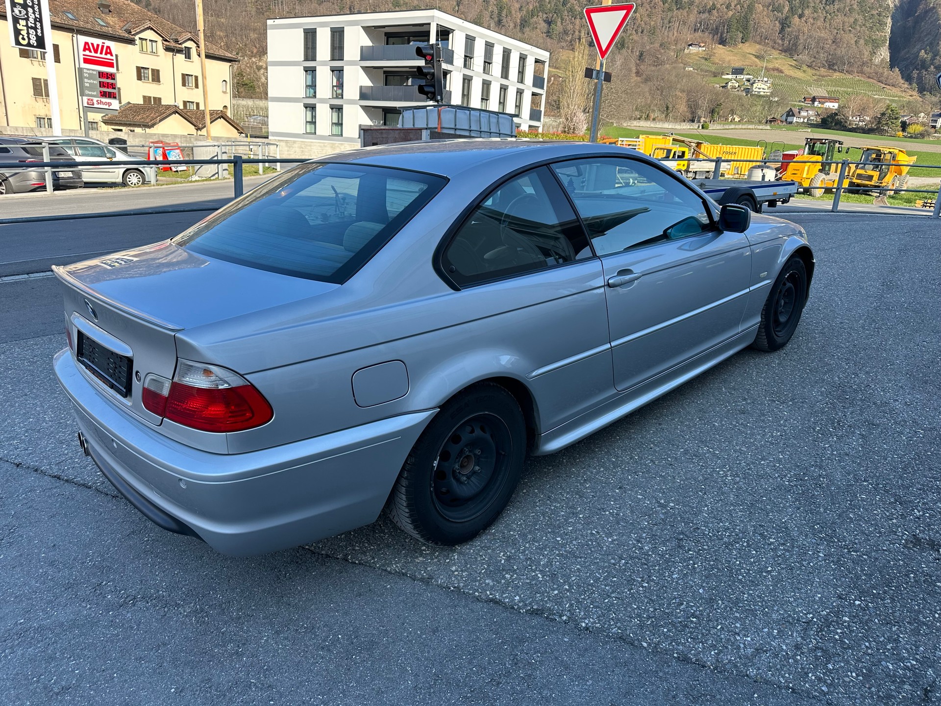 BMW 318Ci Coupé-image-7
