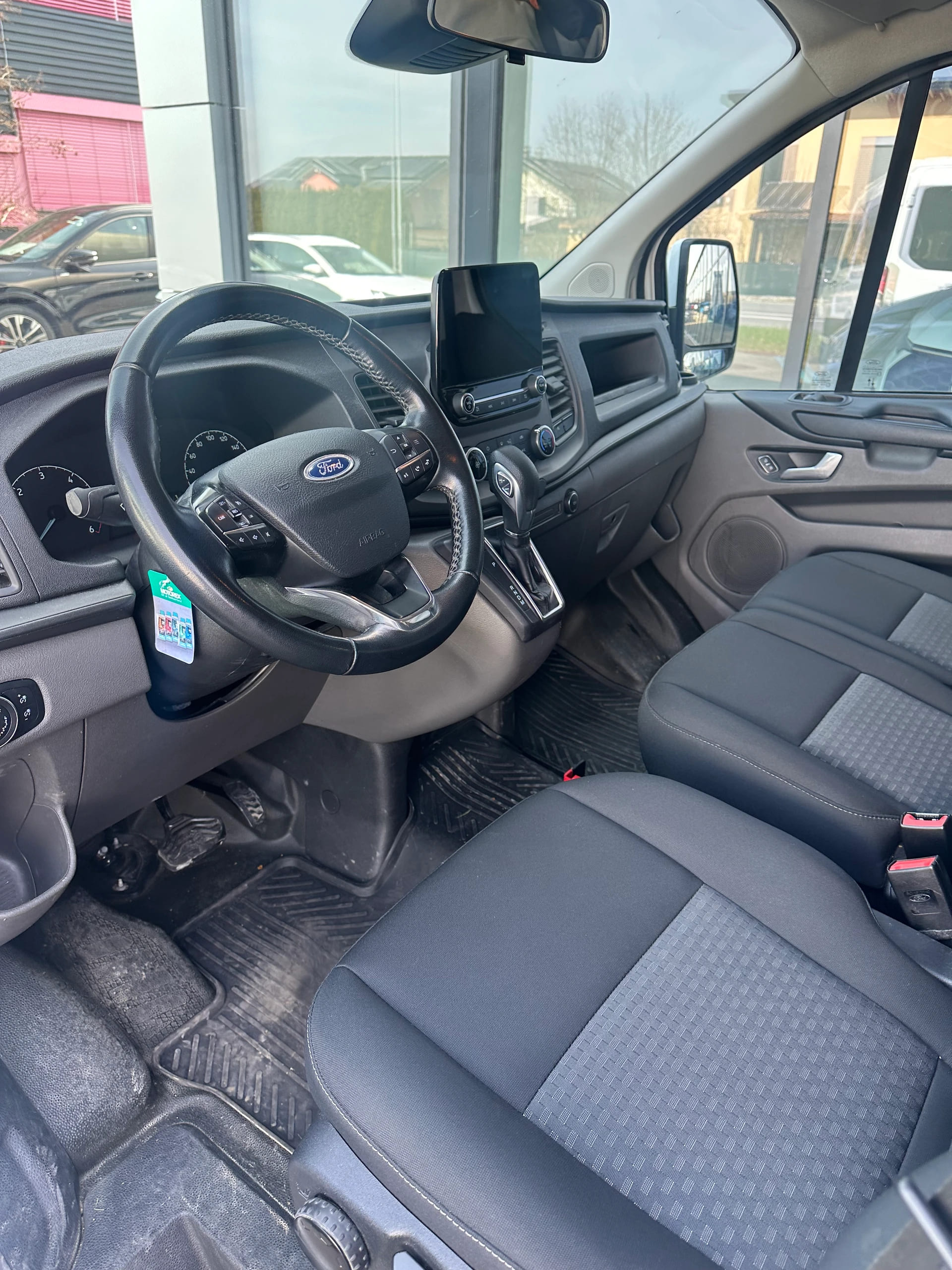 FORD Transit Custom Van 320 L1 2.0 TDCi Trend-image-10