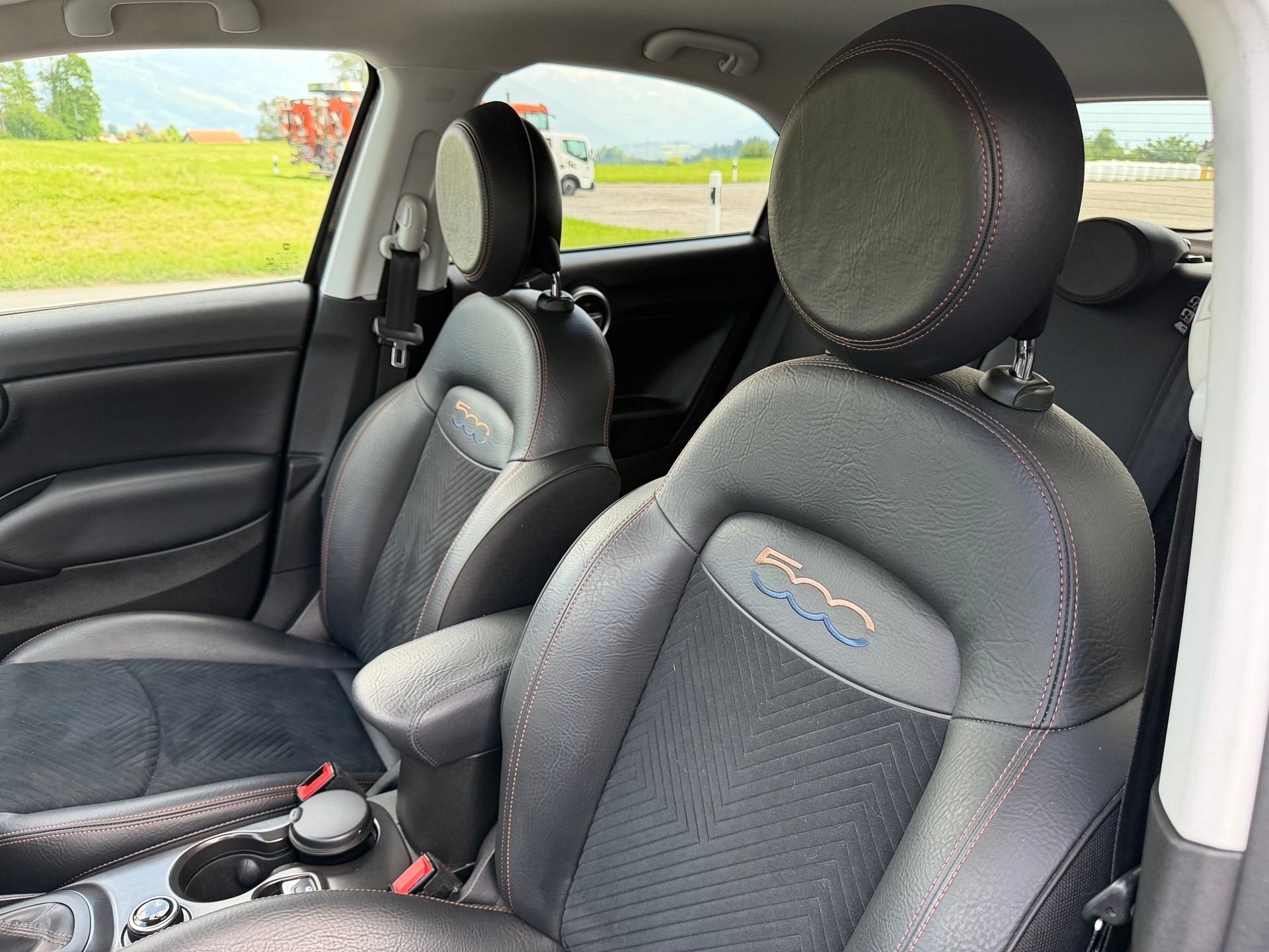 FIAT 500X 1.4T Off Road S-Design 4x4 Automatic-image-7