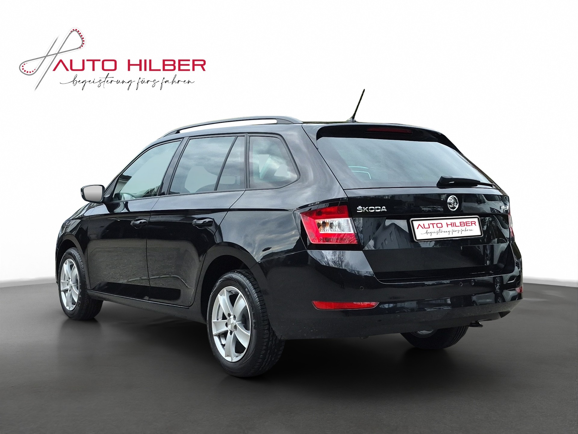SKODA Fabia Combi 1.0 TSI Ambition-image-3