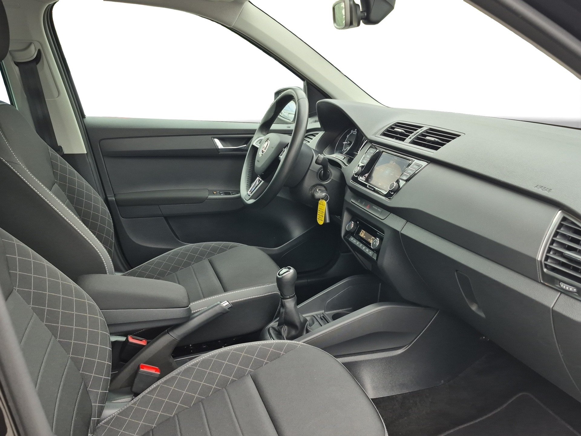 SKODA Fabia Combi 1.0 TSI Ambition-image-6