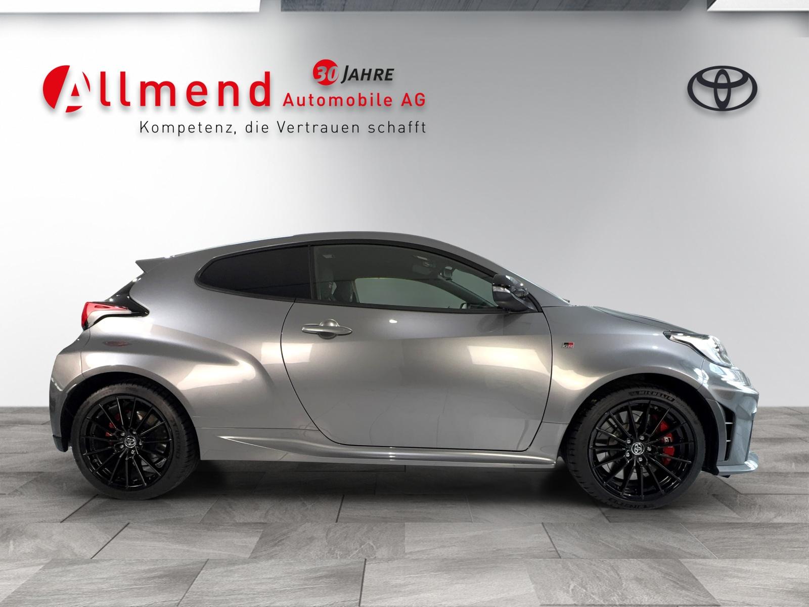 TOYOTA GR Yaris 1.6 Turbo Sport 4x4-showroom-element-3