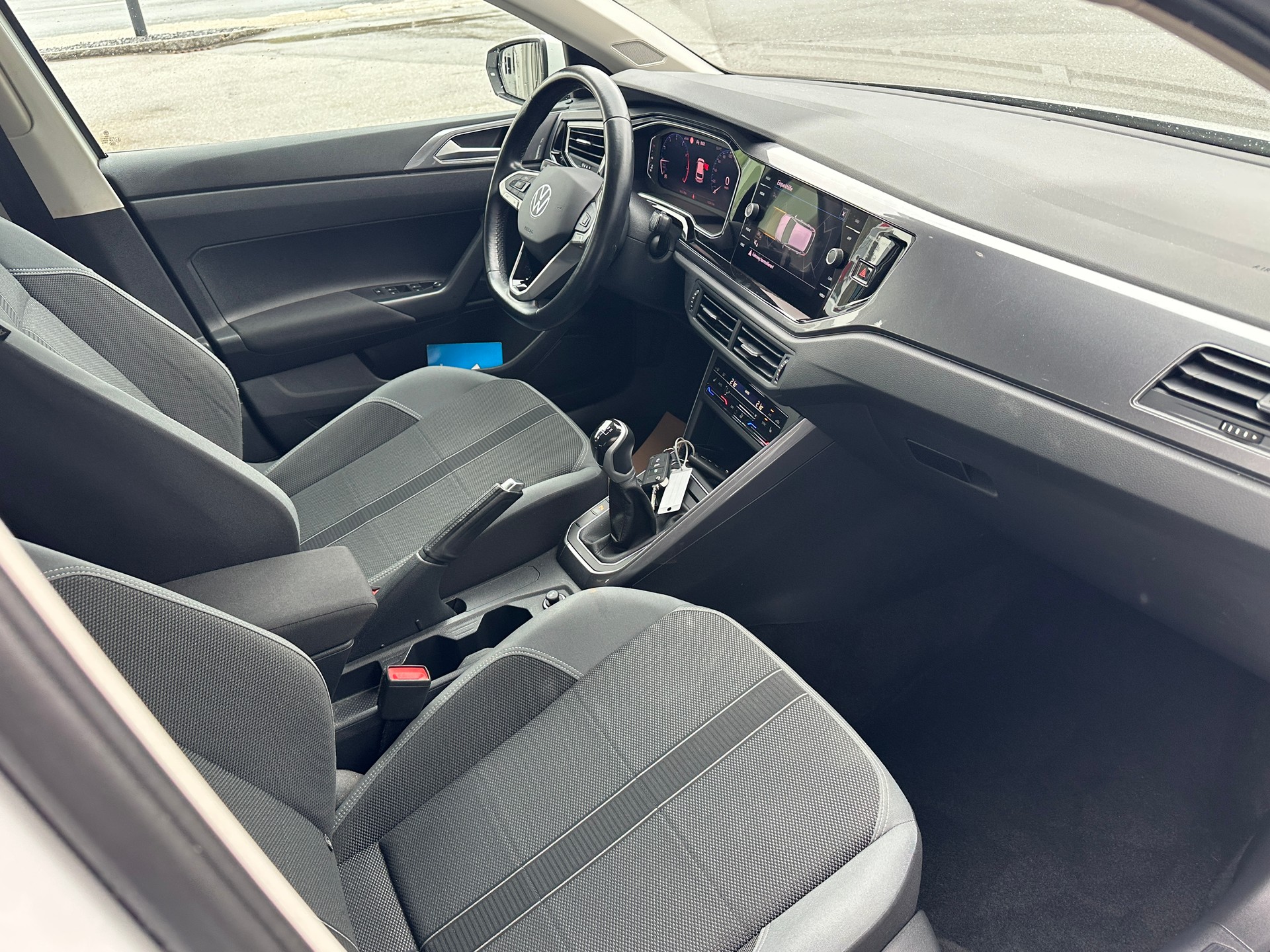 VW Polo 1.0 TSI Style-image-7