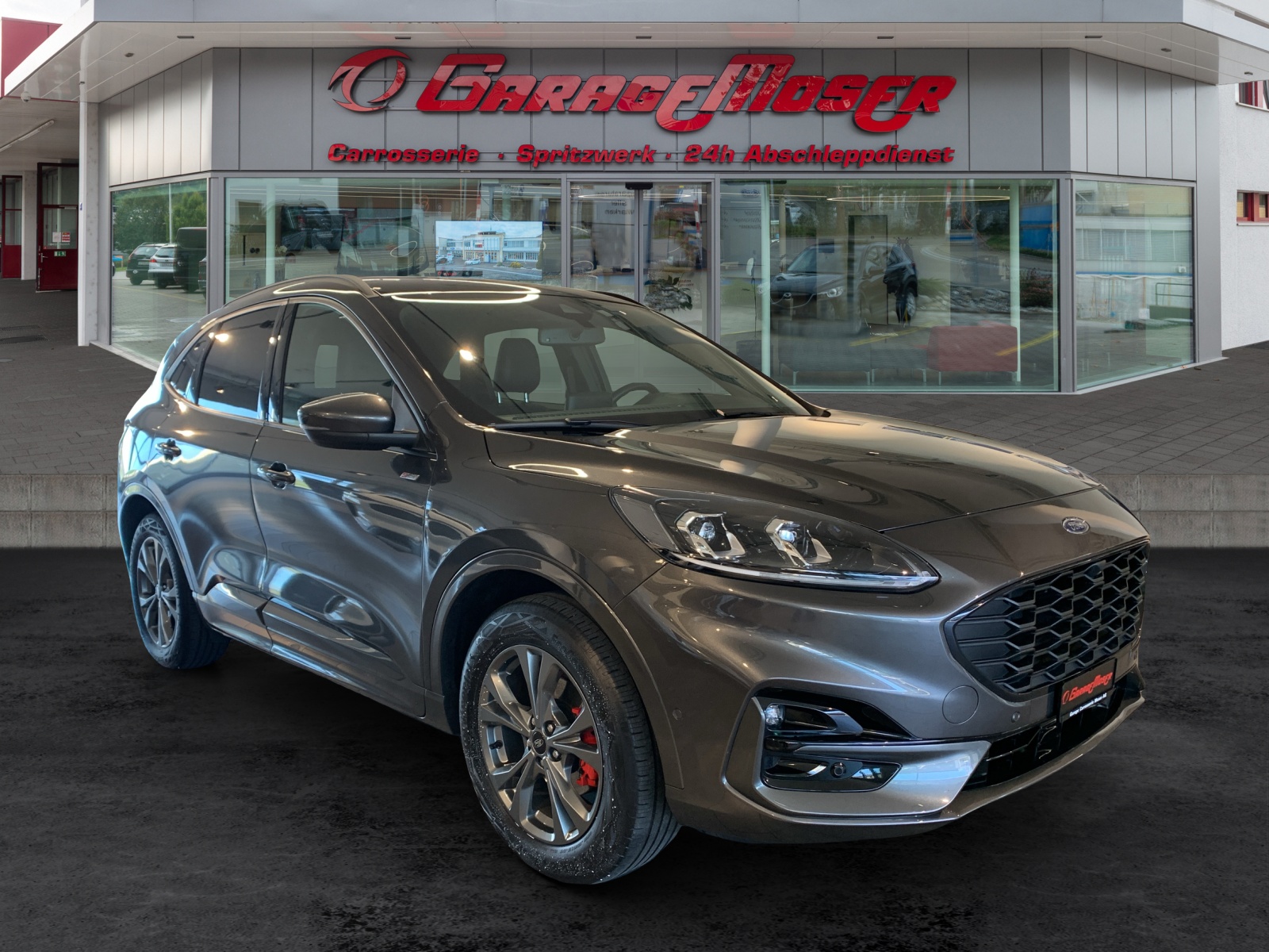 FORD Kuga 2.5 Plug-in Hybrid ST-Line X-image-2
