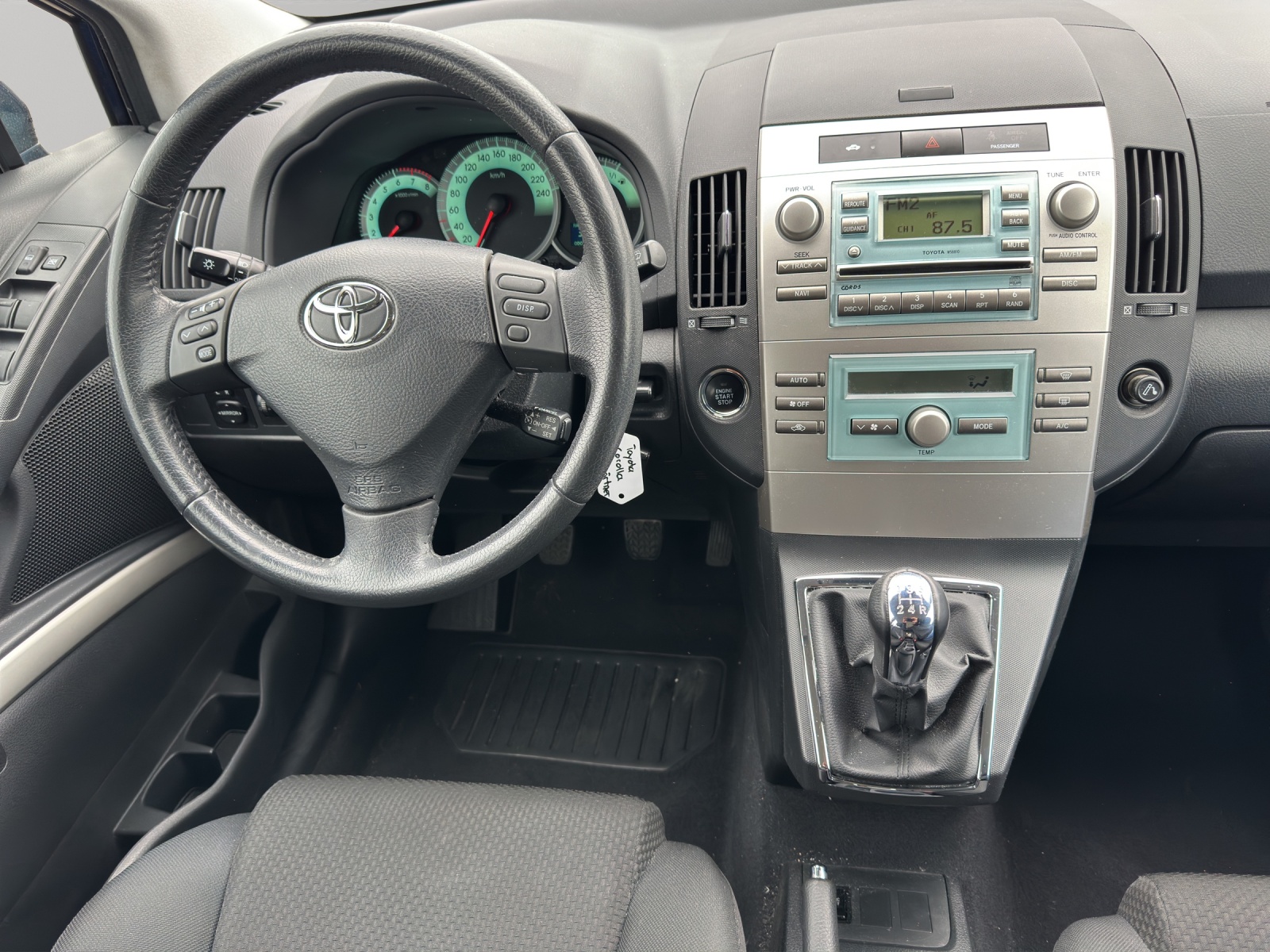 TOYOTA Corolla Verso 1.8 Linea Sol-image-10