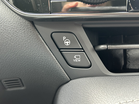 LEXUS NX 450h+ E-FOUR F Sport-image-14