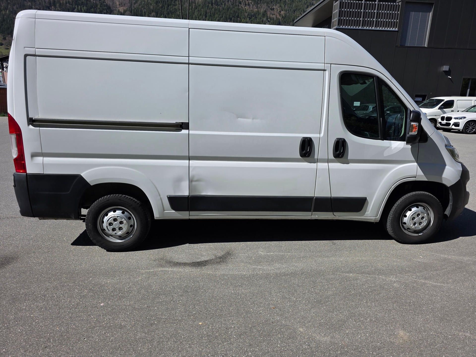 CITROEN Jumper 35 2.2 BlueHDi 140 Club L3H2-image-5