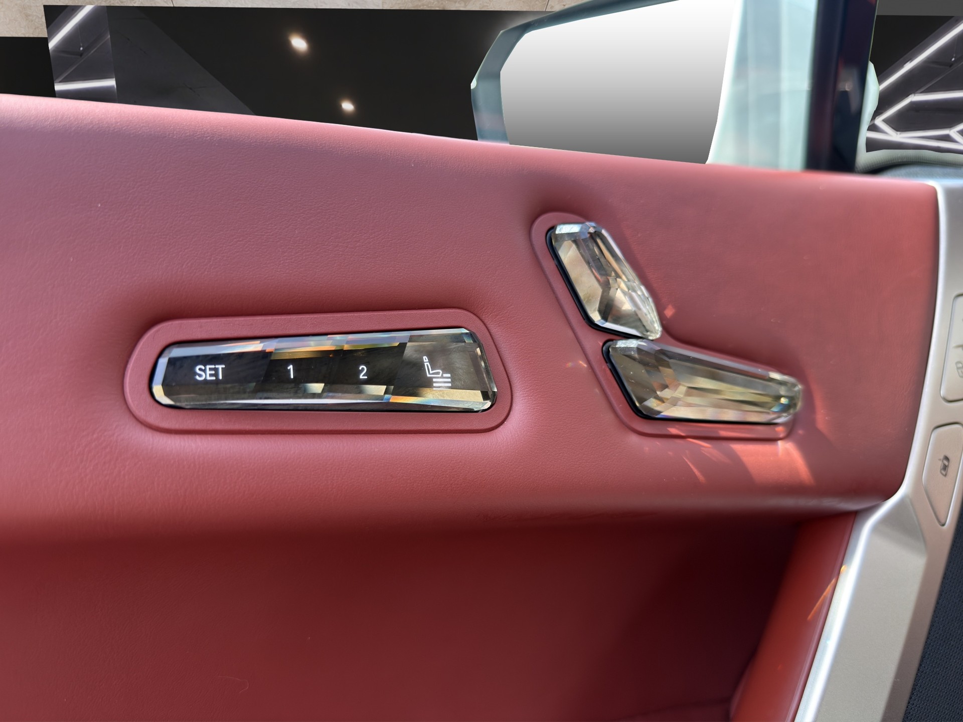 BMW iX xDrive40-image-17