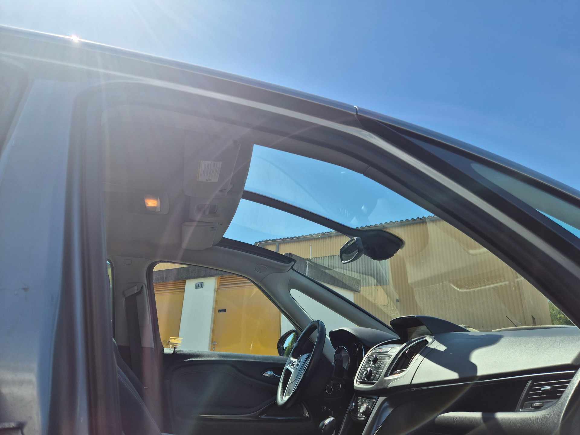 OPEL Zafira Tourer 1.4i 16V Turbo Sport Automatic-image-8