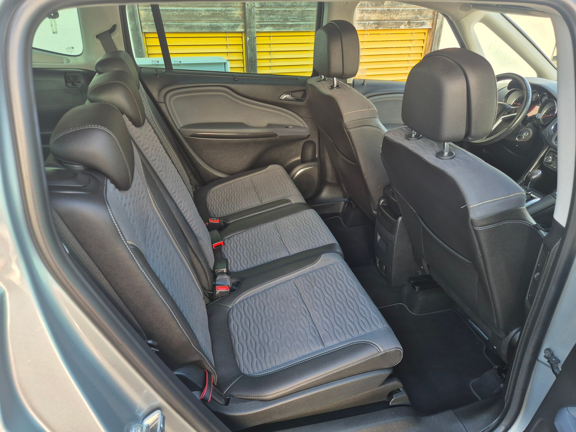 OPEL Zafira Tourer 1.4i 16V Turbo Sport Automatic-image-17