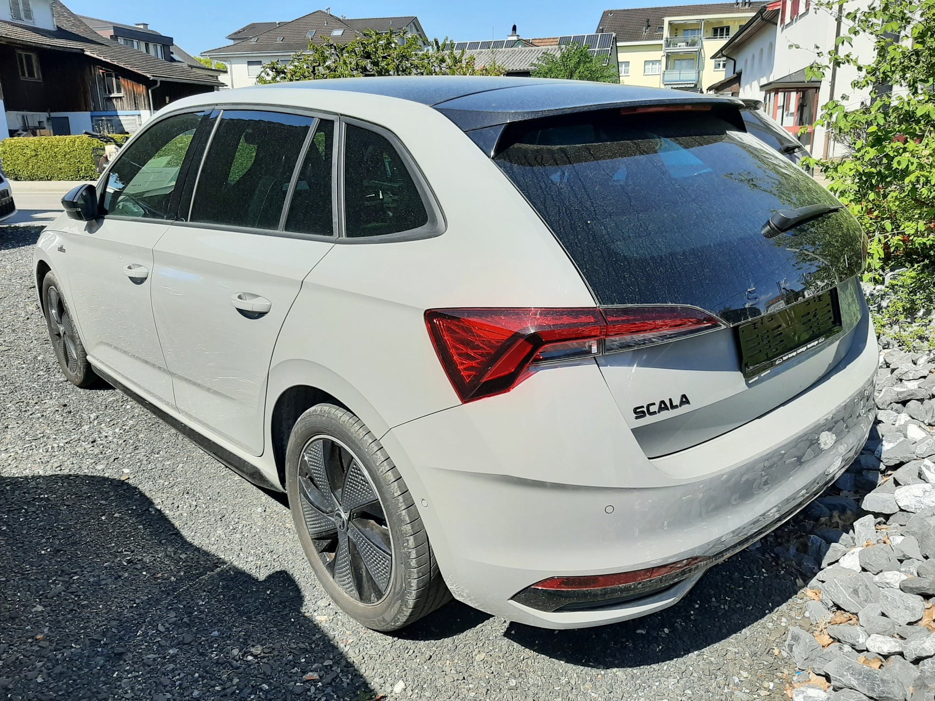 SKODA Scala 1.0 TSI Monte Carlo DSG-image-1