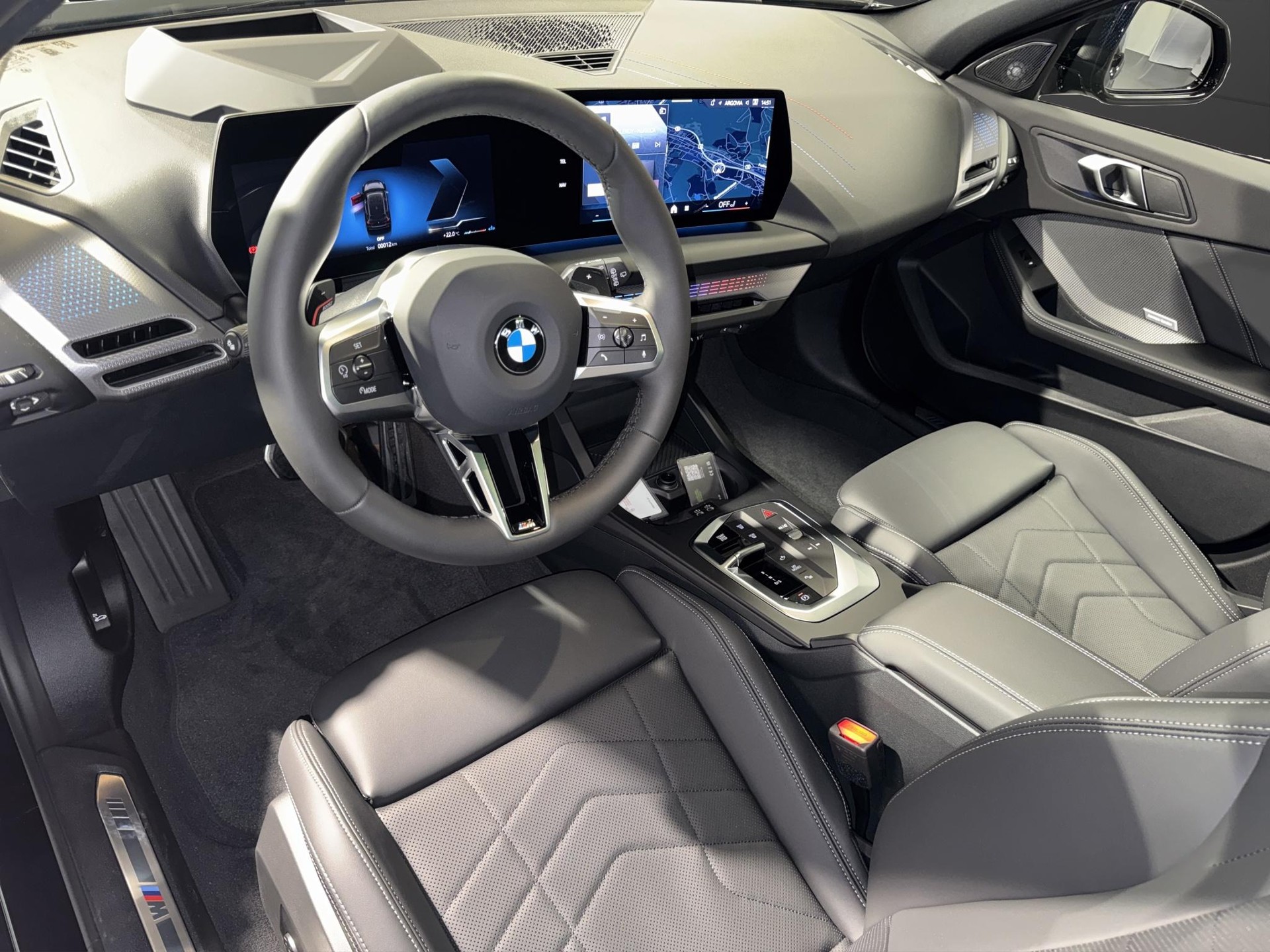 BMW 123 xDrive-image-7