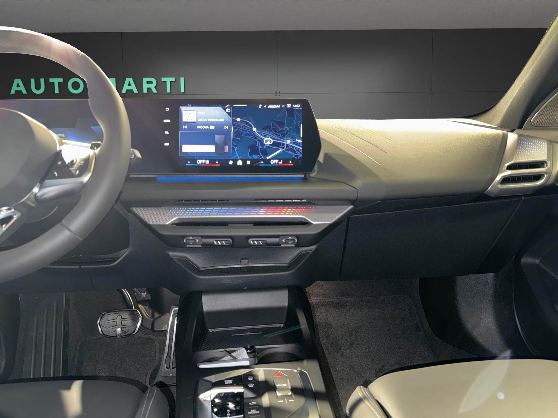 BMW 123 xDrive-image-17