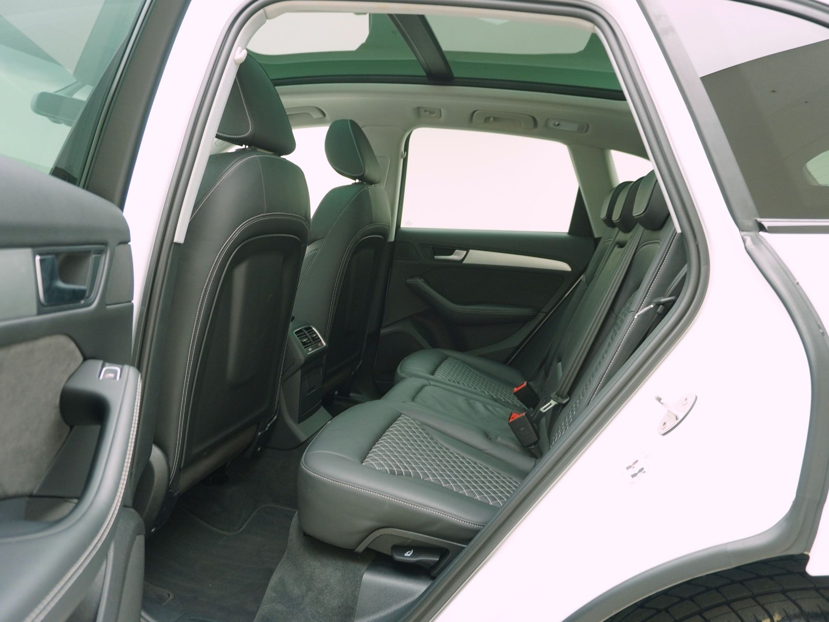 AUDI SQ5 3.0 V6 Bi-TDI plus quattro T-Tronic-image-12