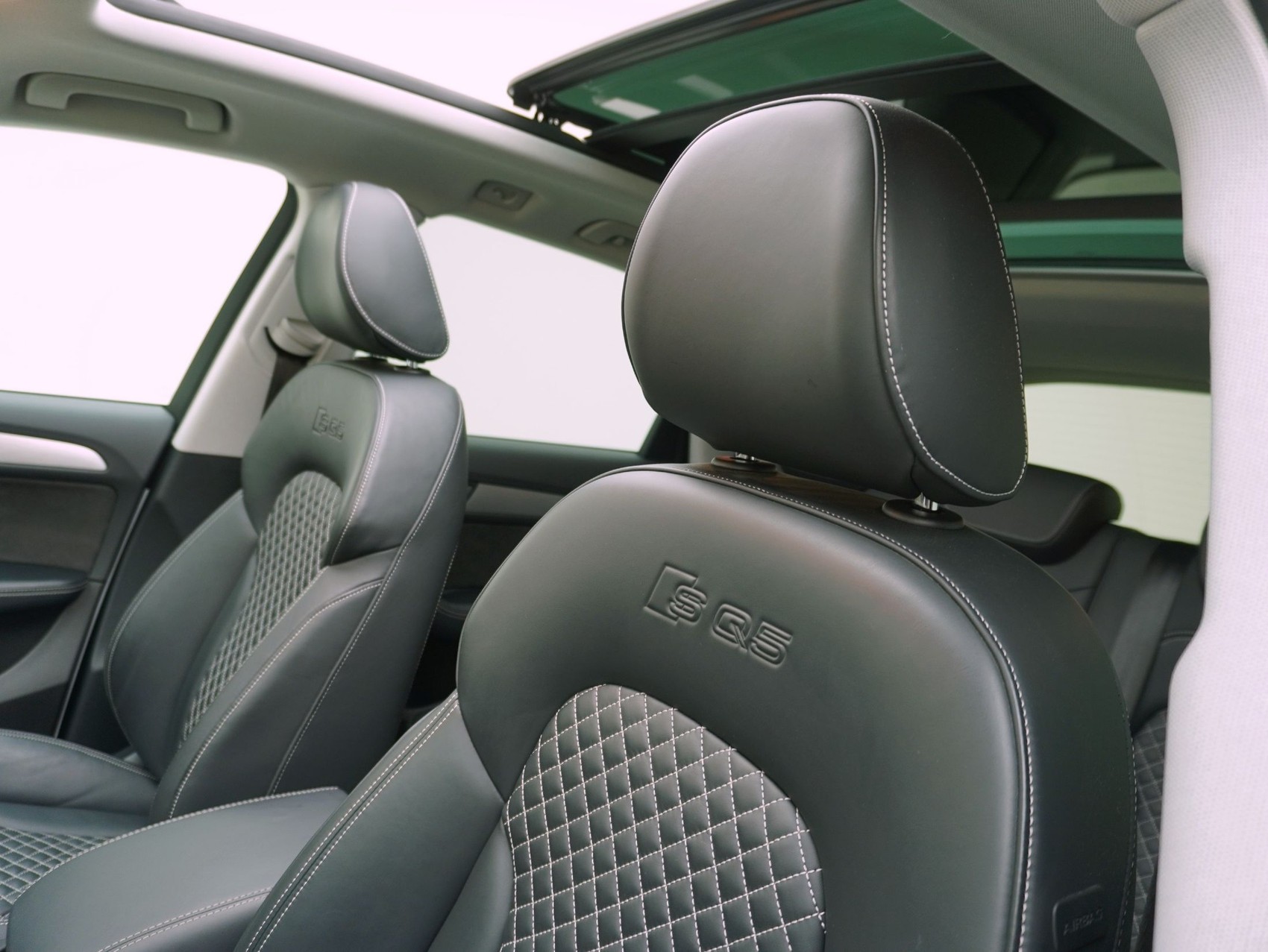 AUDI SQ5 3.0 V6 Bi-TDI plus quattro T-Tronic-image-13