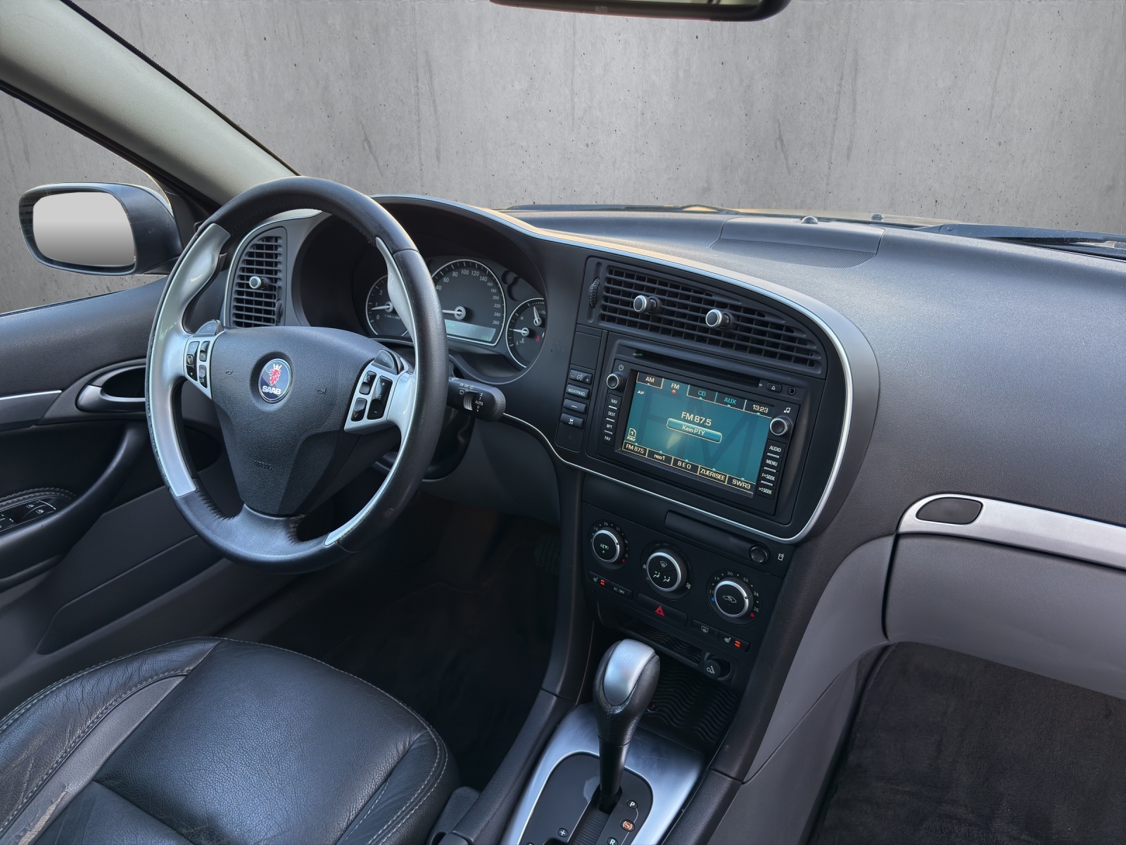 SAAB 9-3 2.8T V6 Aero-image-12