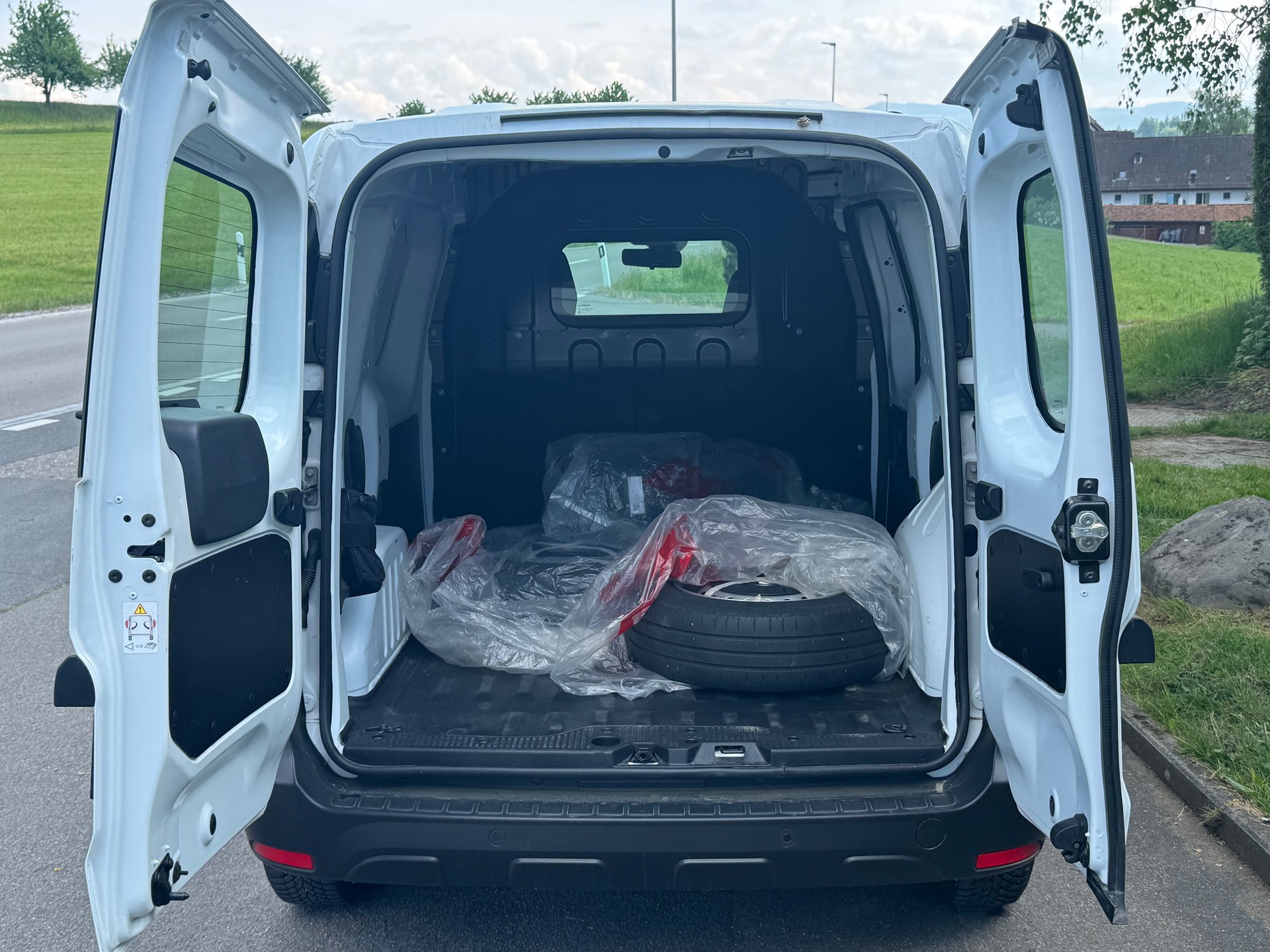 RENAULT Express 1.5 Blue dCi 95 Advance-image-6