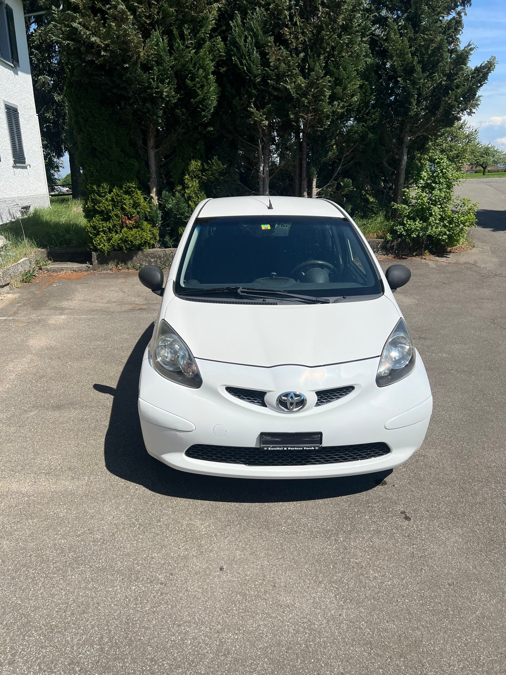 TOYOTA Aygo 1.0 Linea Terra-image-0