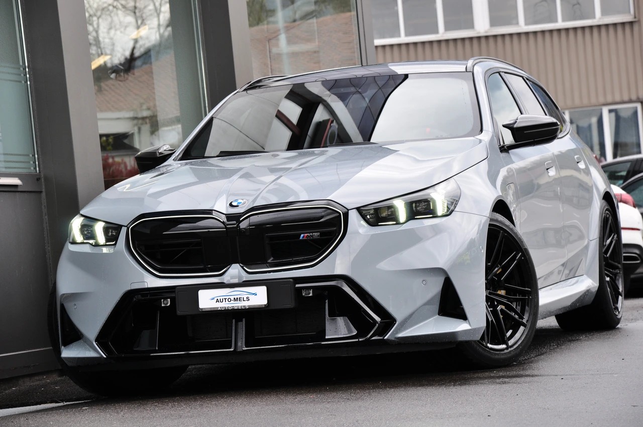 BMW M5 xDrive Touring