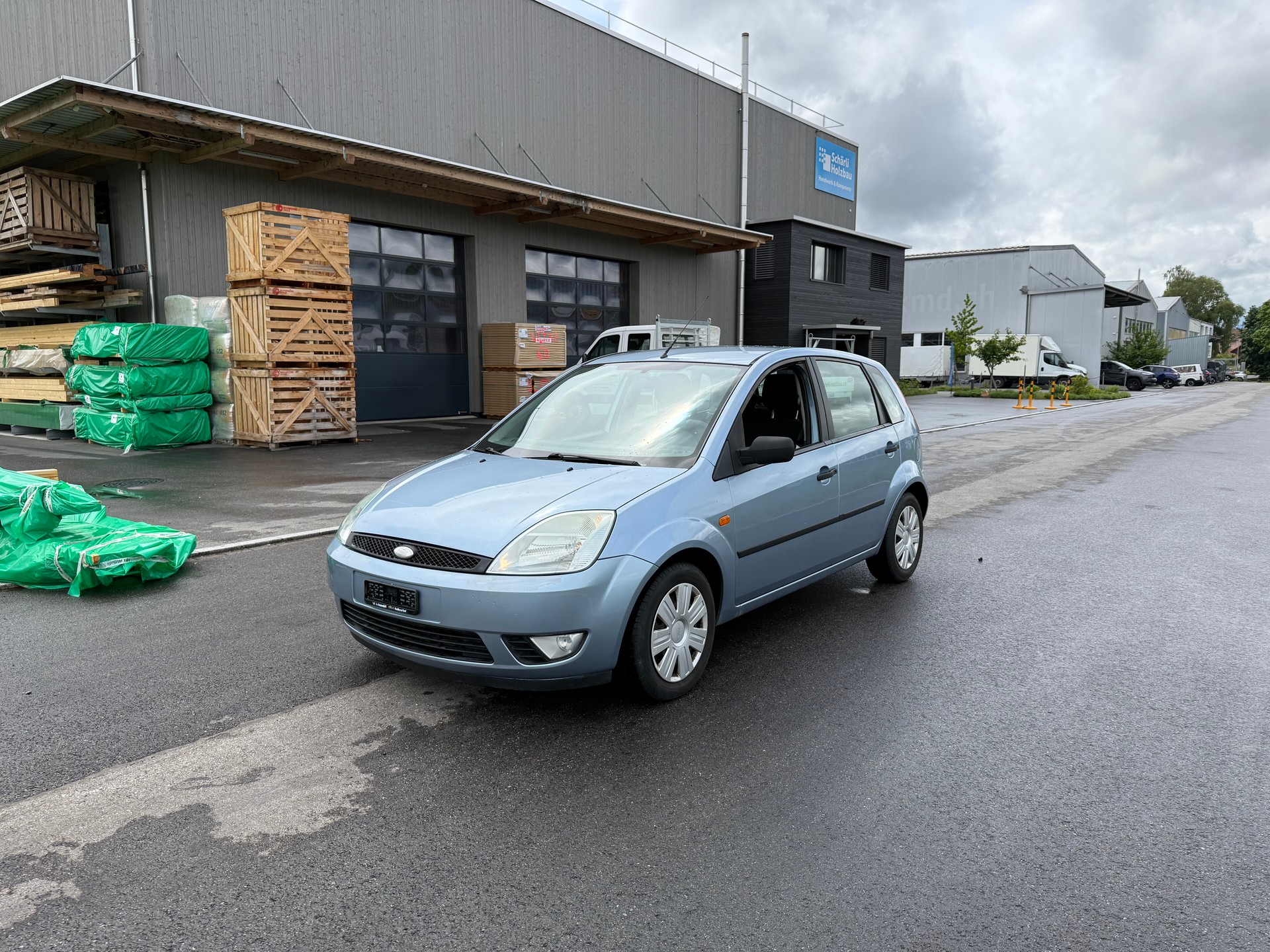 FORD Fiesta 1.4 16V Trend-image-1