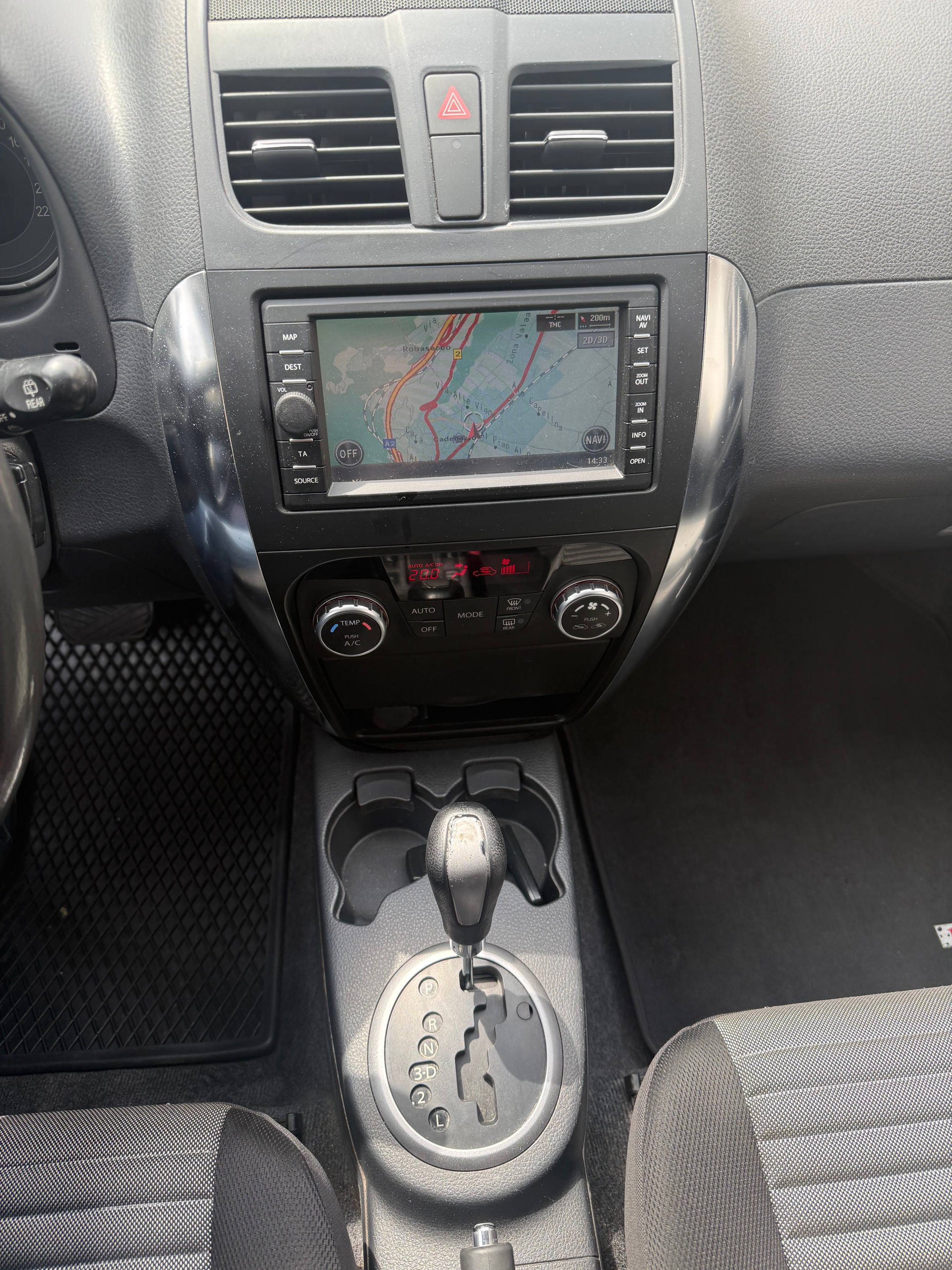 SUZUKI SX4 1.6 16V GL Top Piz Sulai 4WD Automatic-image-11