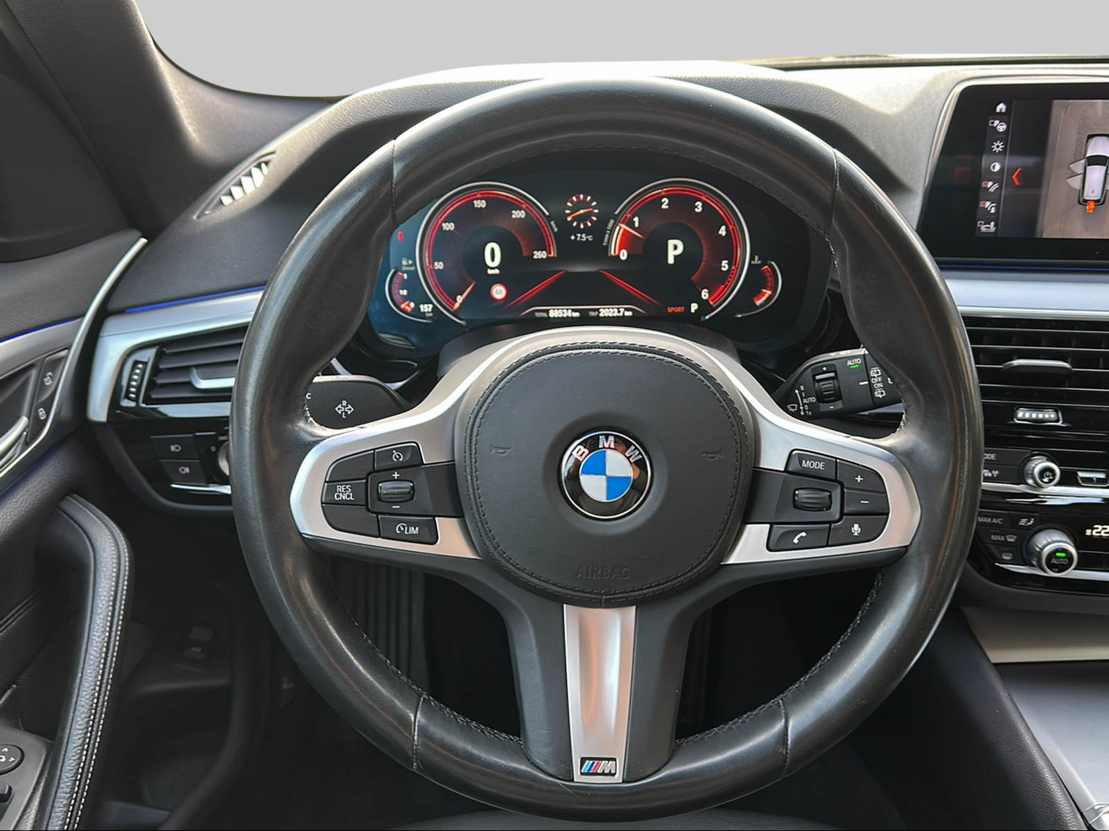BMW 530d xDrive Touring Steptronic-image-9
