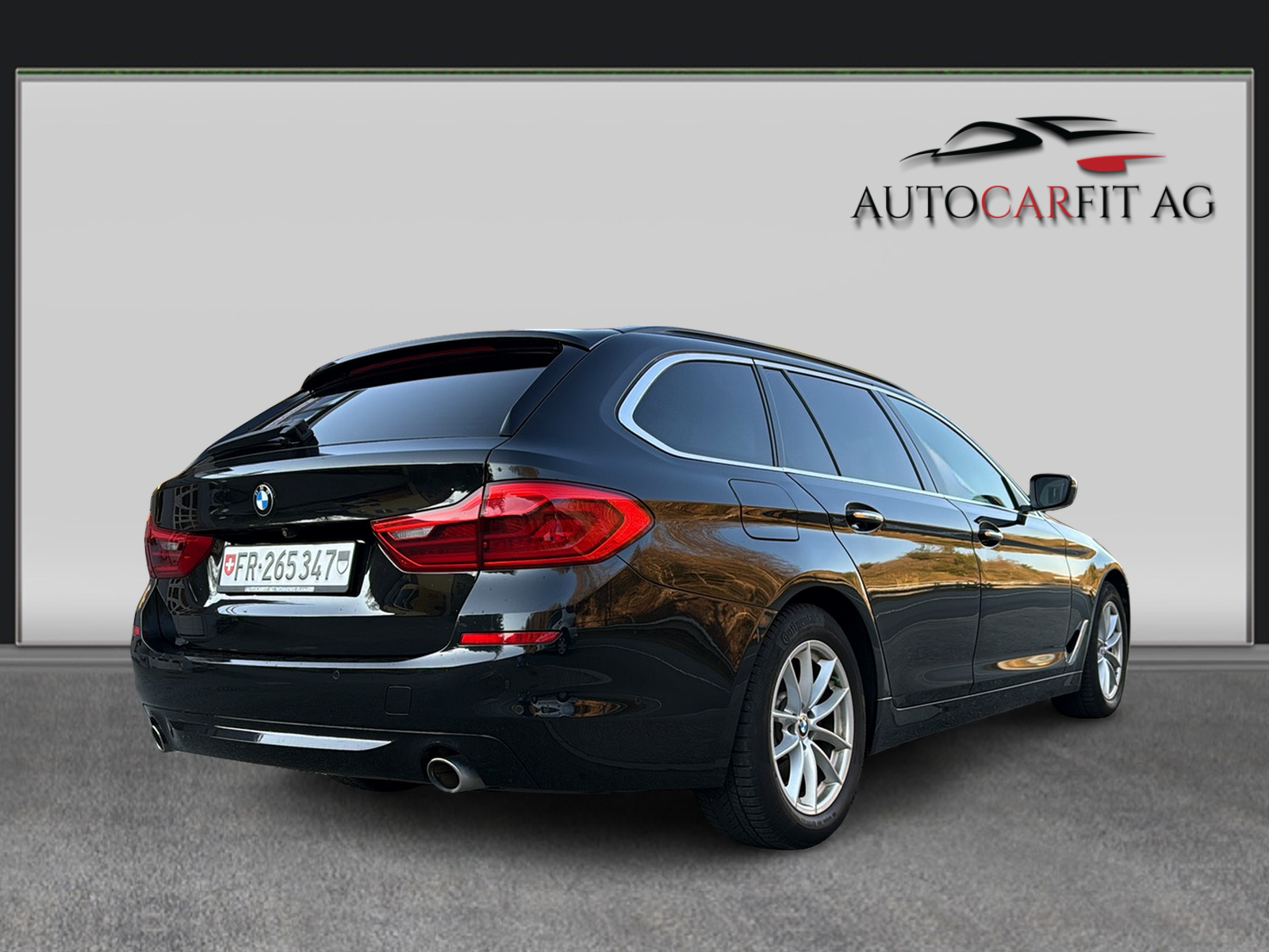 BMW 530d xDrive Touring Steptronic-image-5