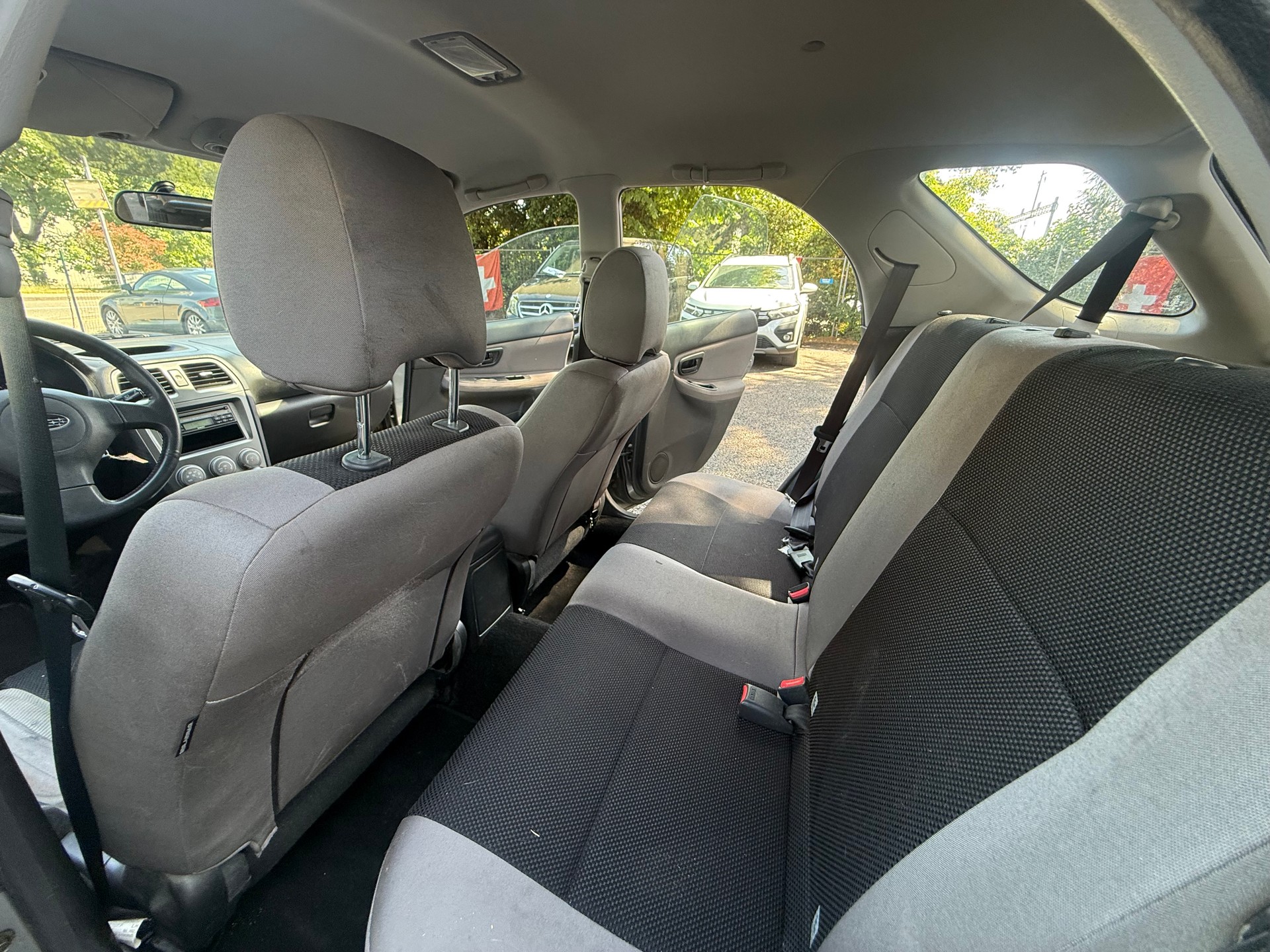 SUBARU Impreza 2.0R-image-7