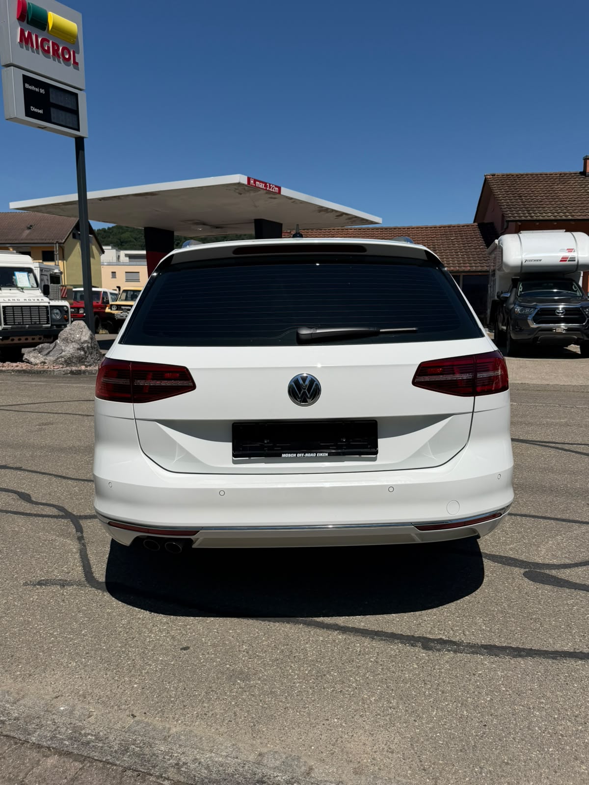 VW Passat Variant 2.0 TDI BMT Comfortline DSG 4Motion-image-5