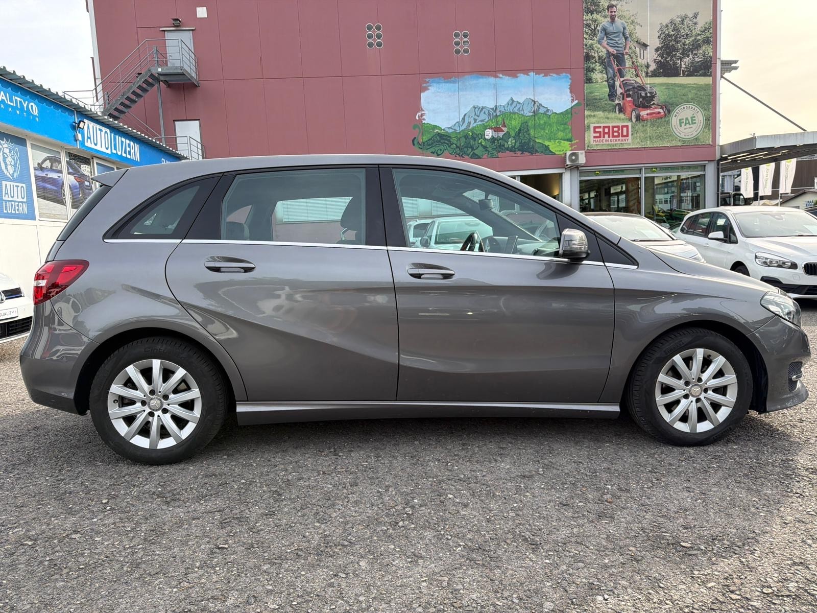 MERCEDES-BENZ B 220 CDI Style 7G-DCT-image-5