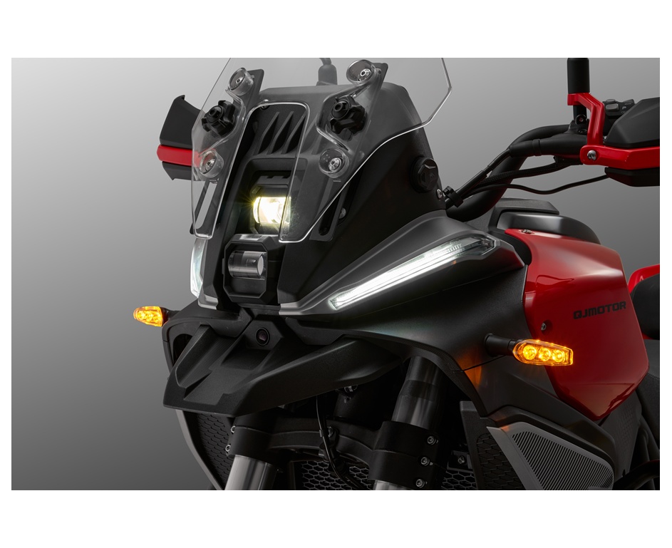QJ SRT 700 SX TOURING-image-13